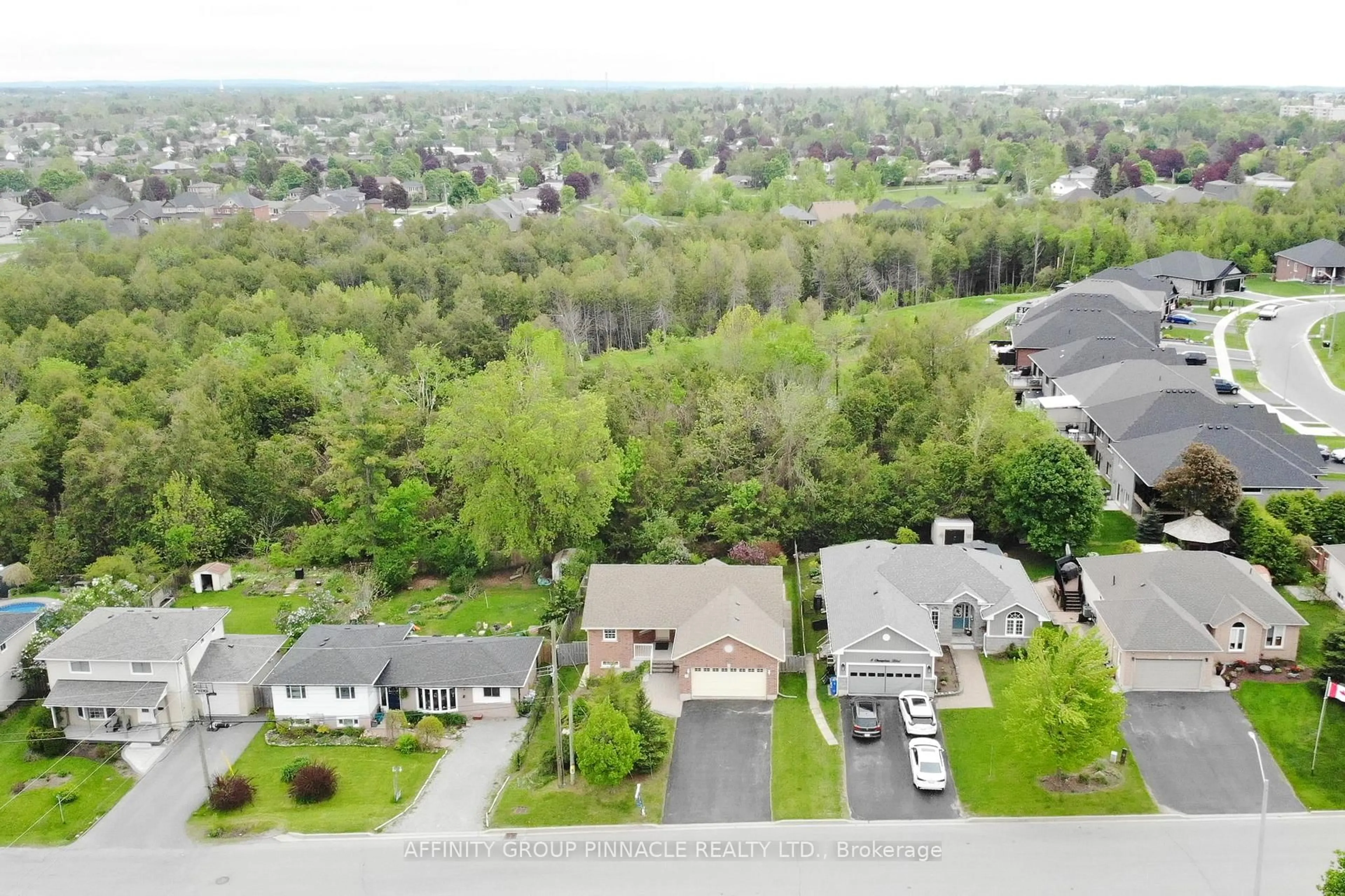A pic from outside/outdoor area/front of a property/back of a property/a pic from drone, unknown for 10 Champlain Blvd, Kawartha Lakes Ontario K9V 0H9