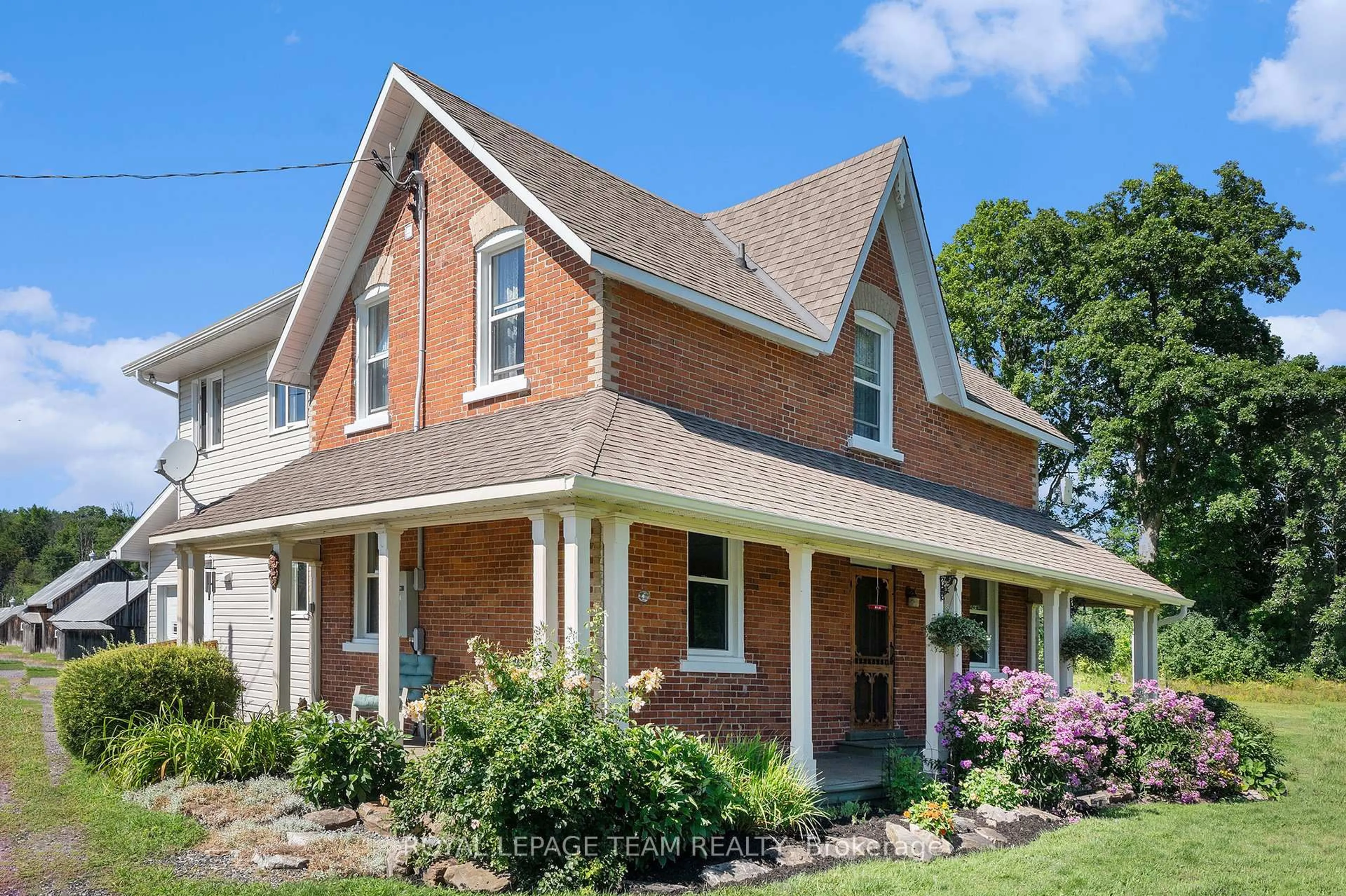 Home with brick exterior material, street for 20468 7, Maberly Ontario K0H 2B0