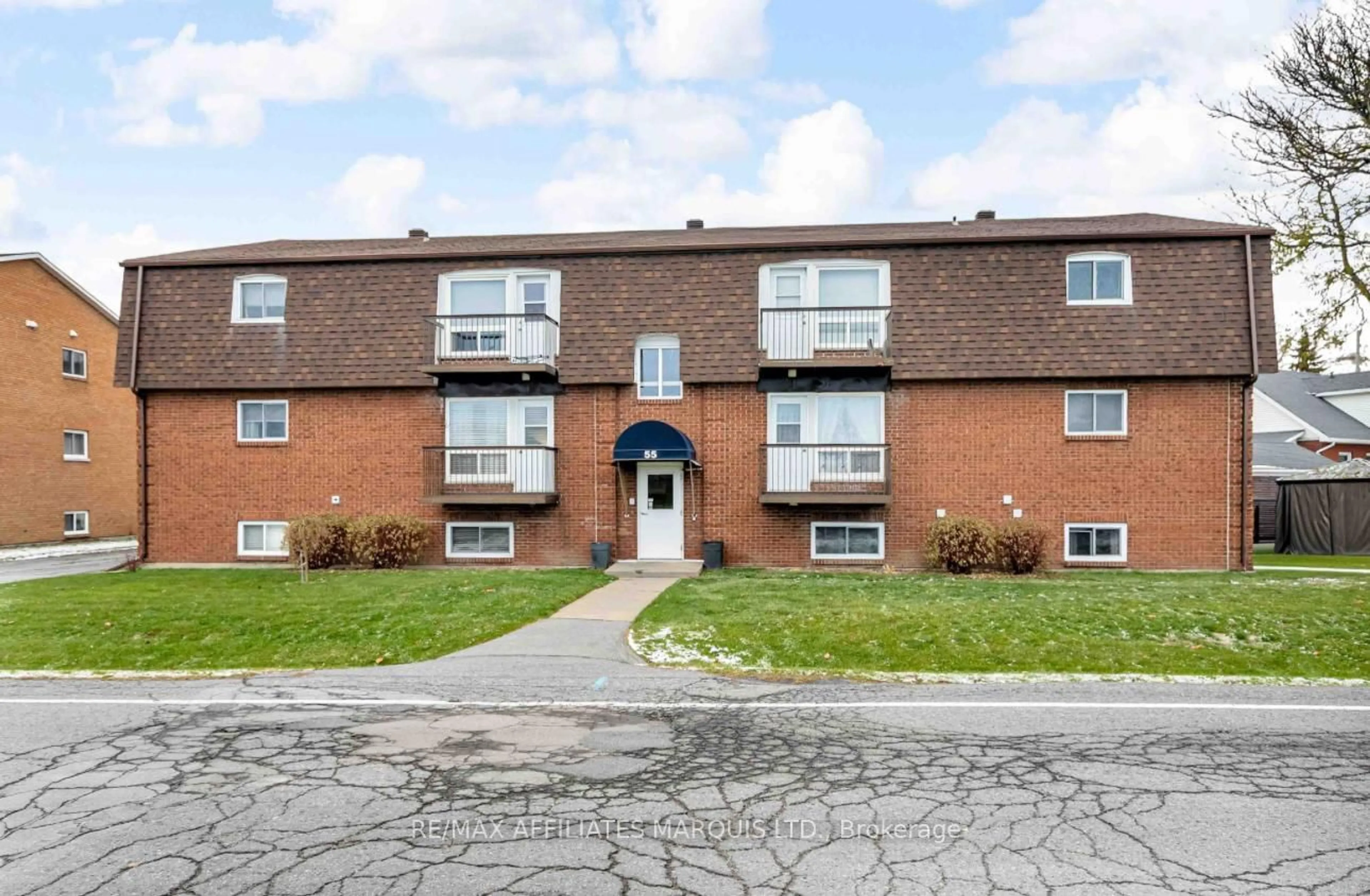 Unknown for 55 Race St #2, Cornwall Ontario K6H 1G7