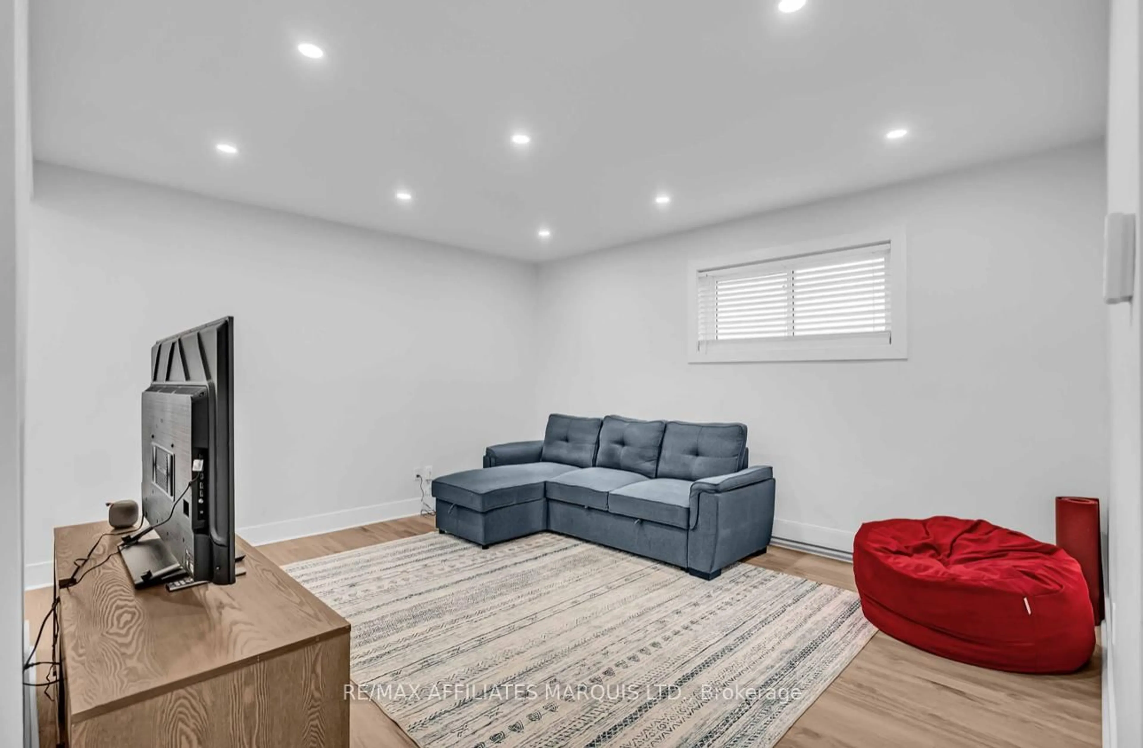 Living room with furniture, unknown for 55 Race St #2, Cornwall Ontario K6H 1G7