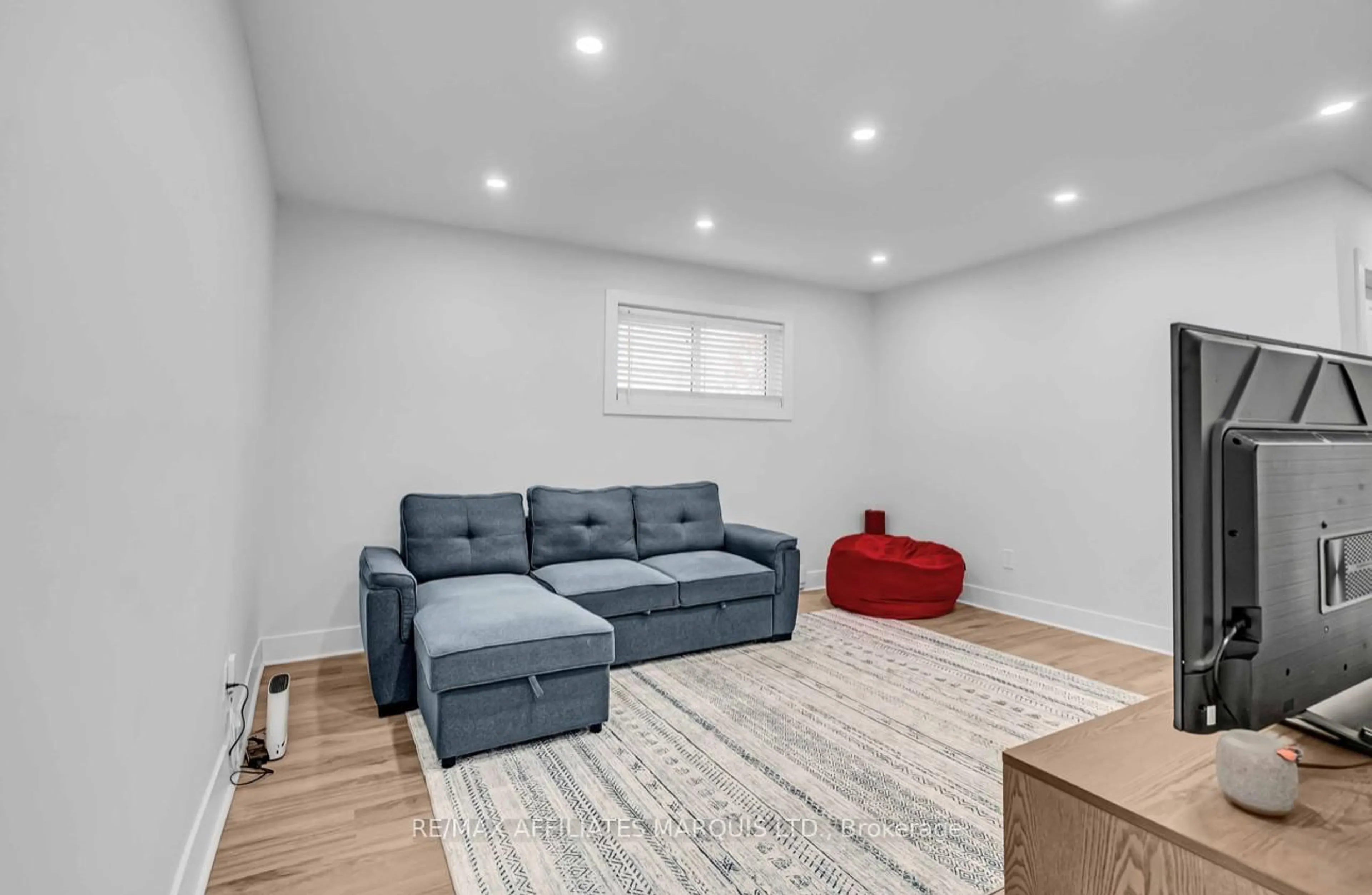 Living room with furniture, unknown for 55 Race St #2, Cornwall Ontario K6H 1G7