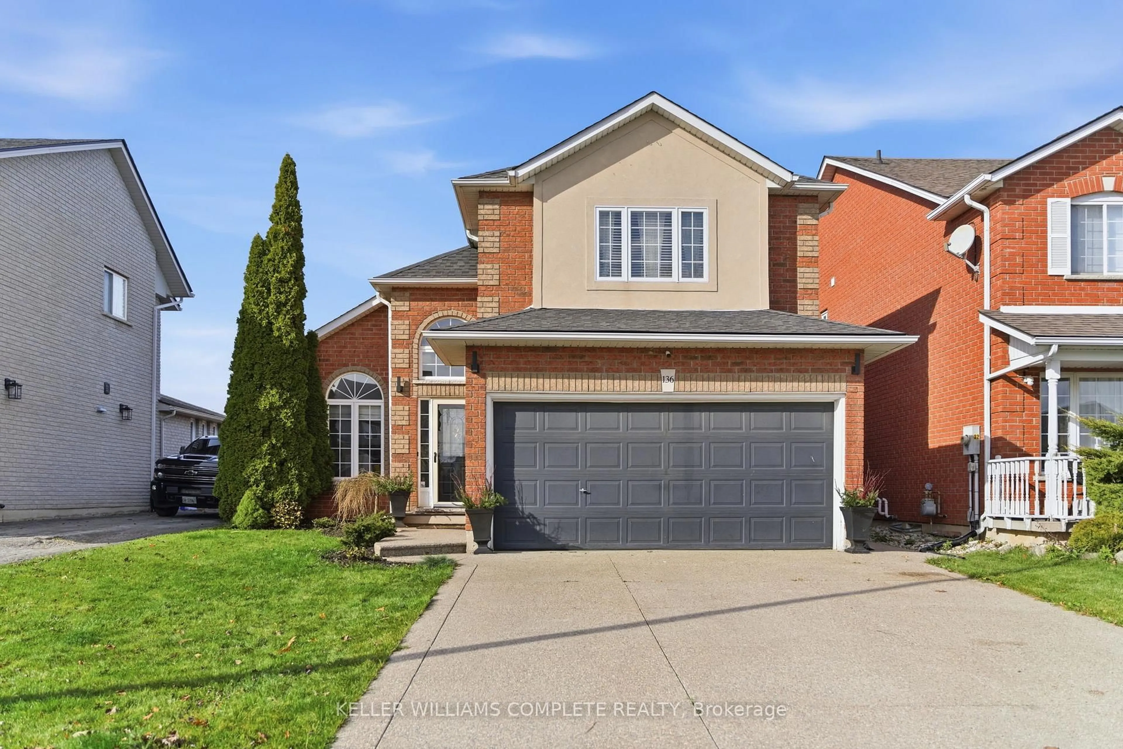 Home with brick exterior material, street for 136 Braemar Ave, Haldimand Ontario N3W 2M6