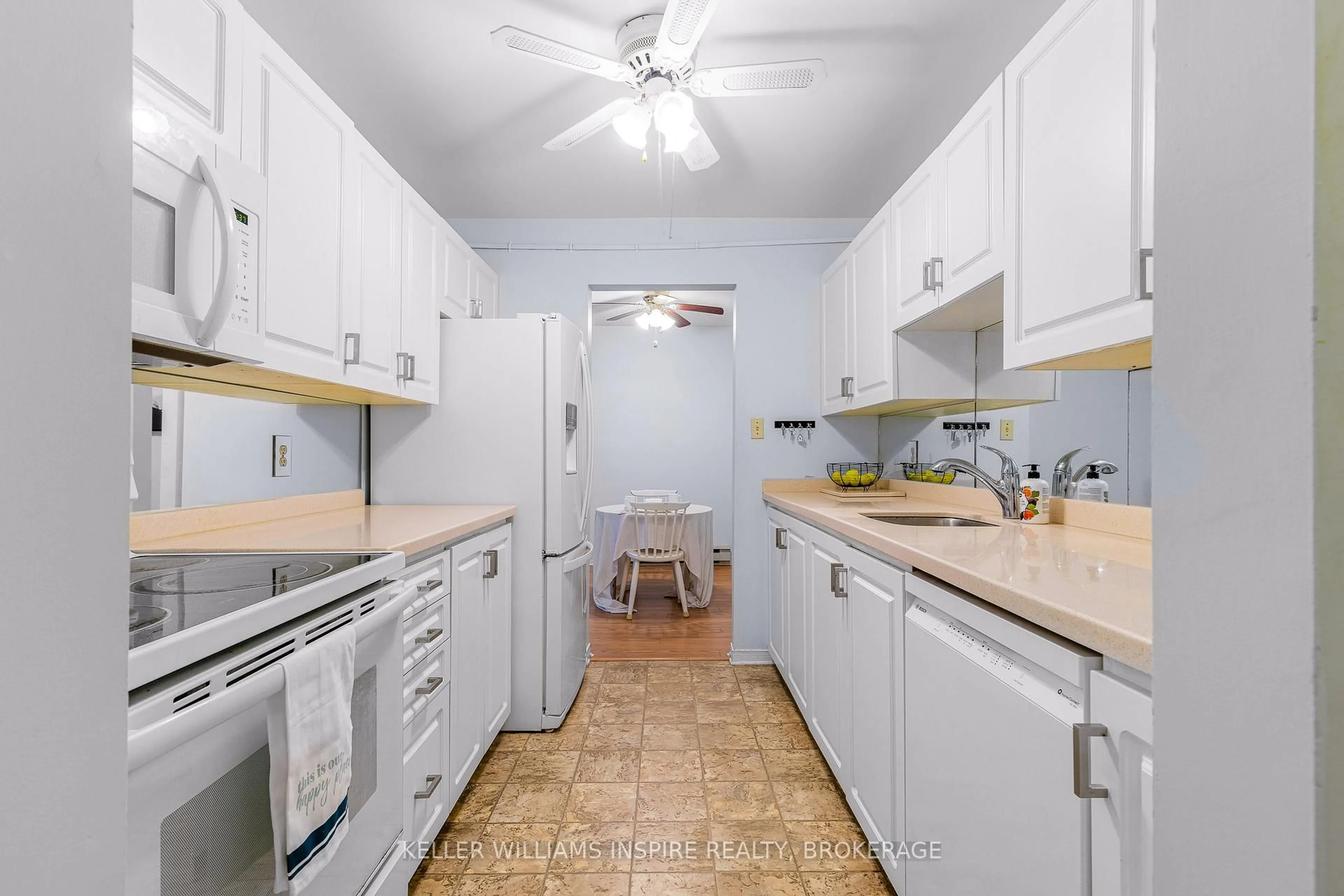 Standard kitchen, unknown for 1100 Millwood Ave #211, Brockville Ontario K6V 6Z3