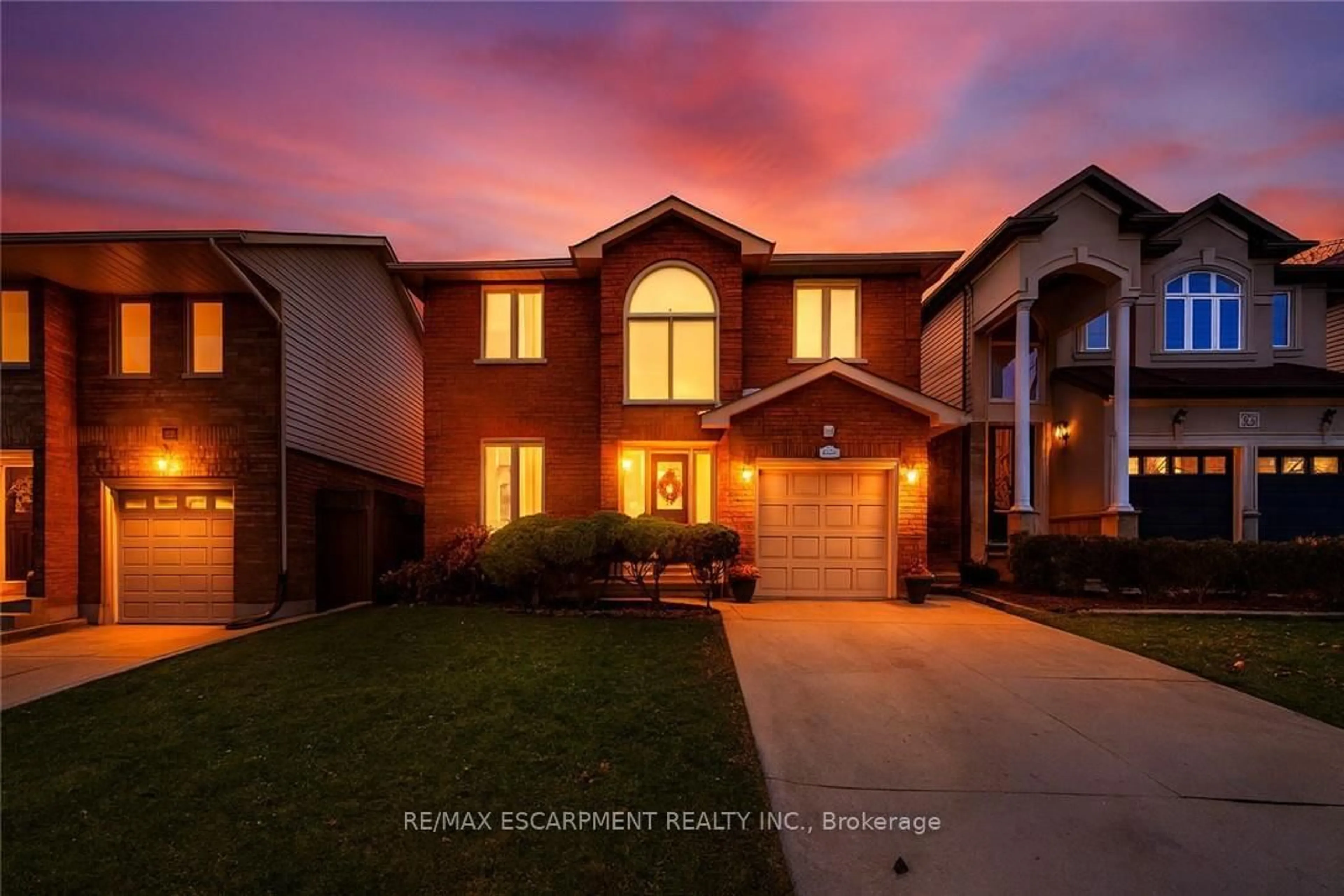 Home with brick exterior material, street for 113 Greenshire Dr, Hamilton Ontario L9C 7G5