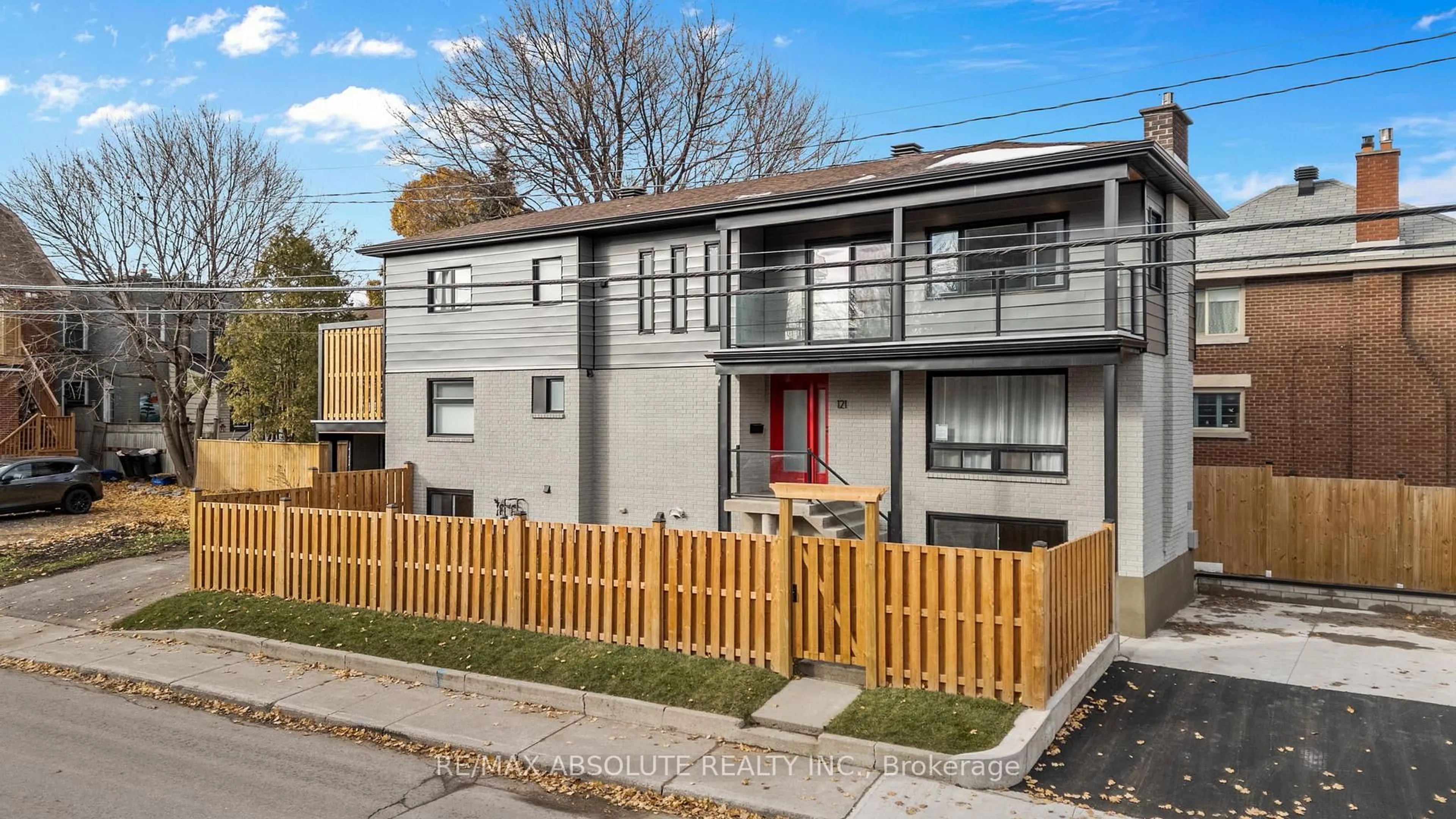 Home with brick exterior material, street for 121 Evelyn Ave, Ottawa Ontario K1S 5K1