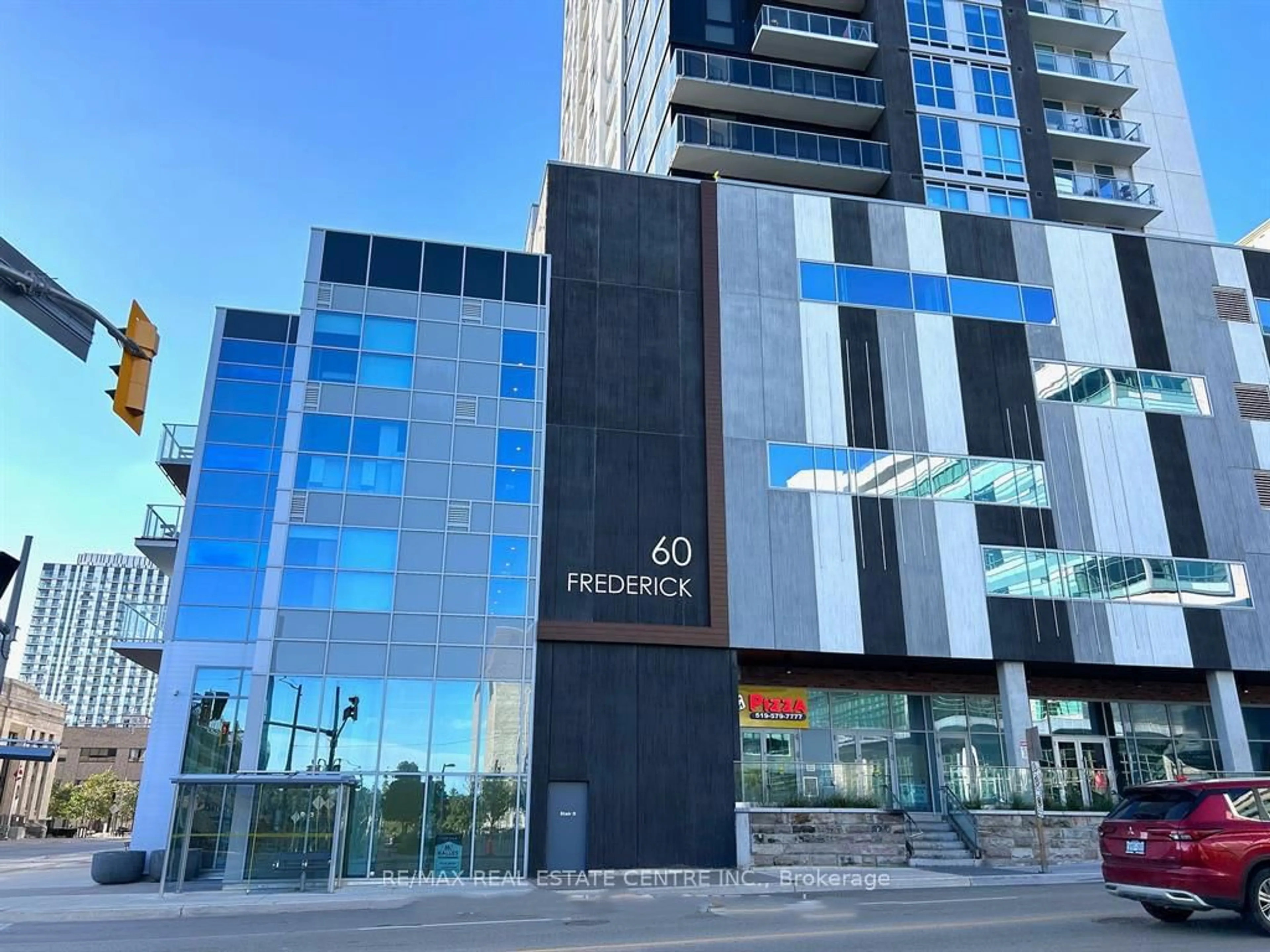 Indoor foyer for 60 Frederick St #2312, Kitchener Ontario N2H 0C7