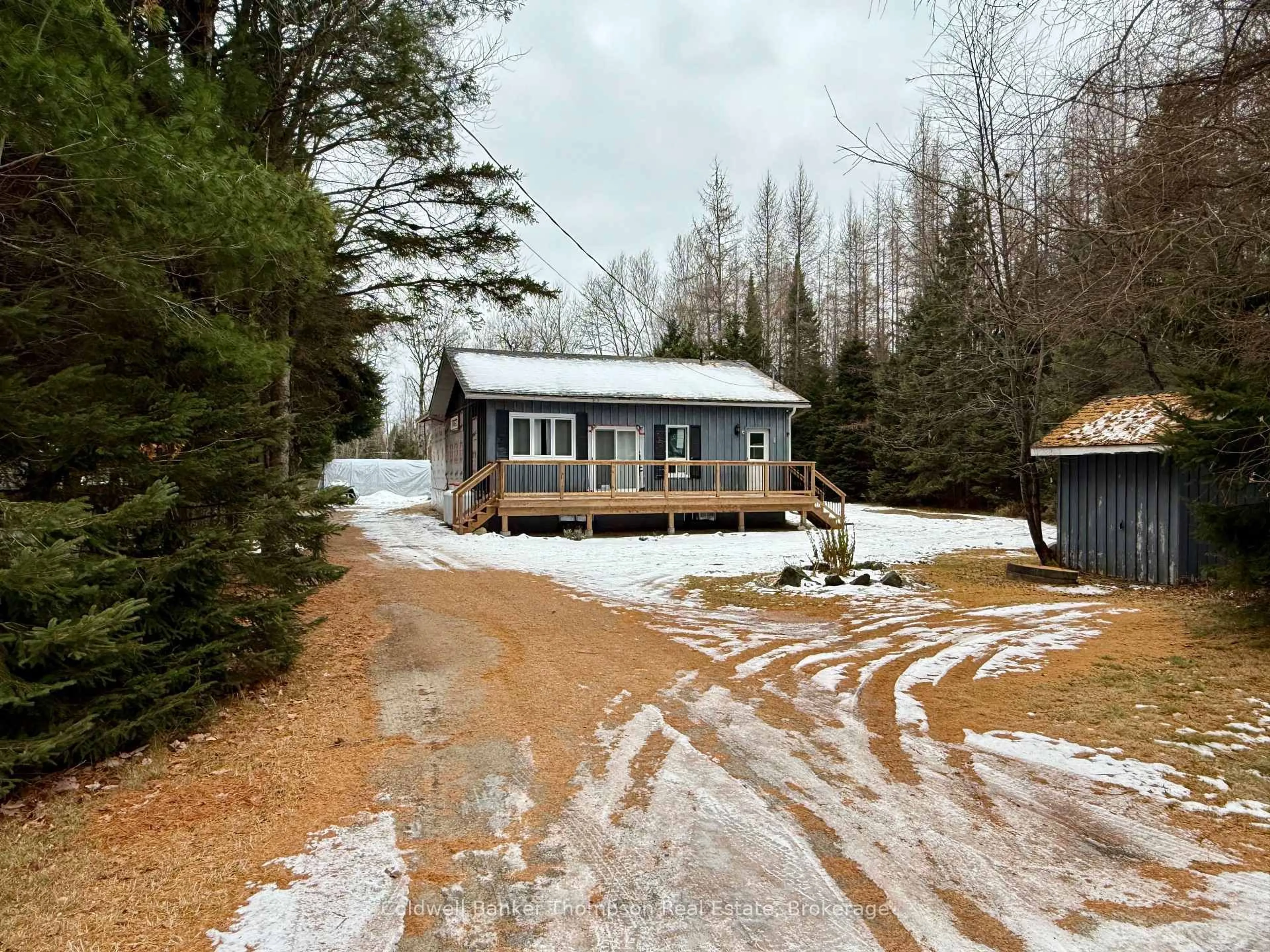Shed for 3613 518 Highway, McMurrich/Monteith Ontario P0A 1Y0