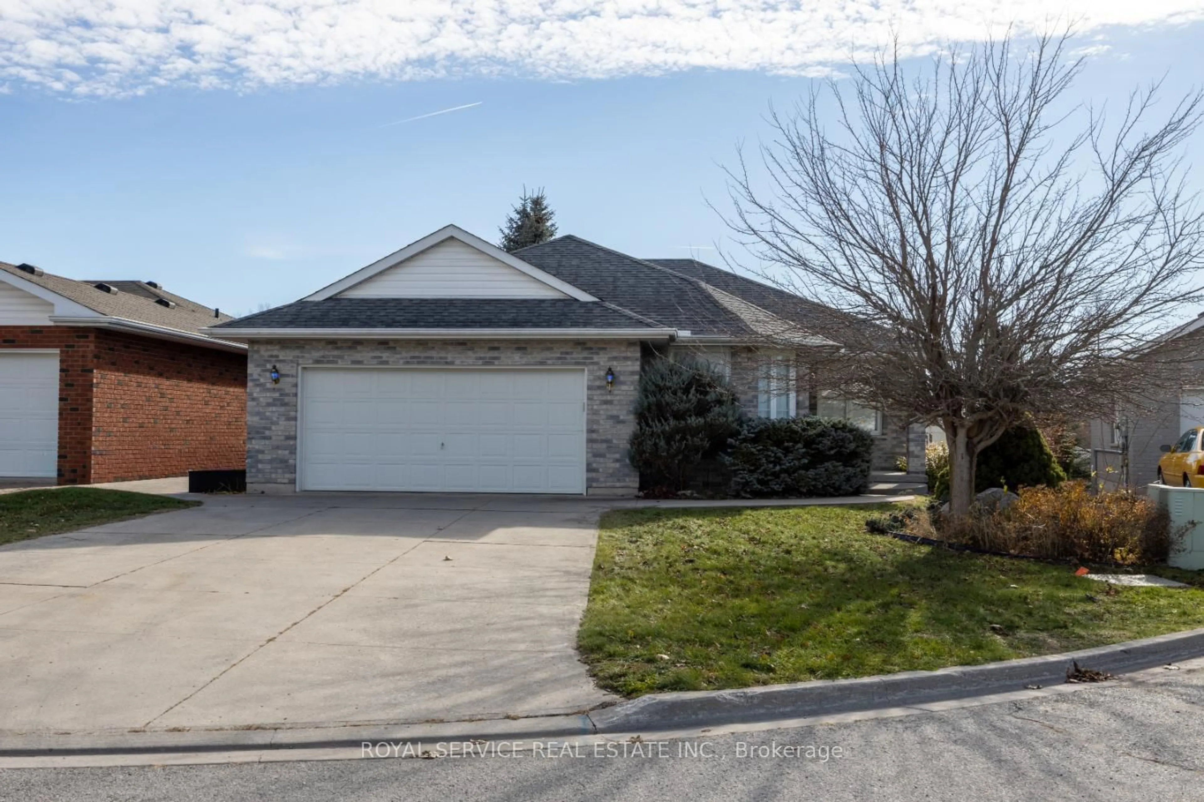 Unknown for 3 Mahood Crt, Selwyn Ontario K0L 2H0