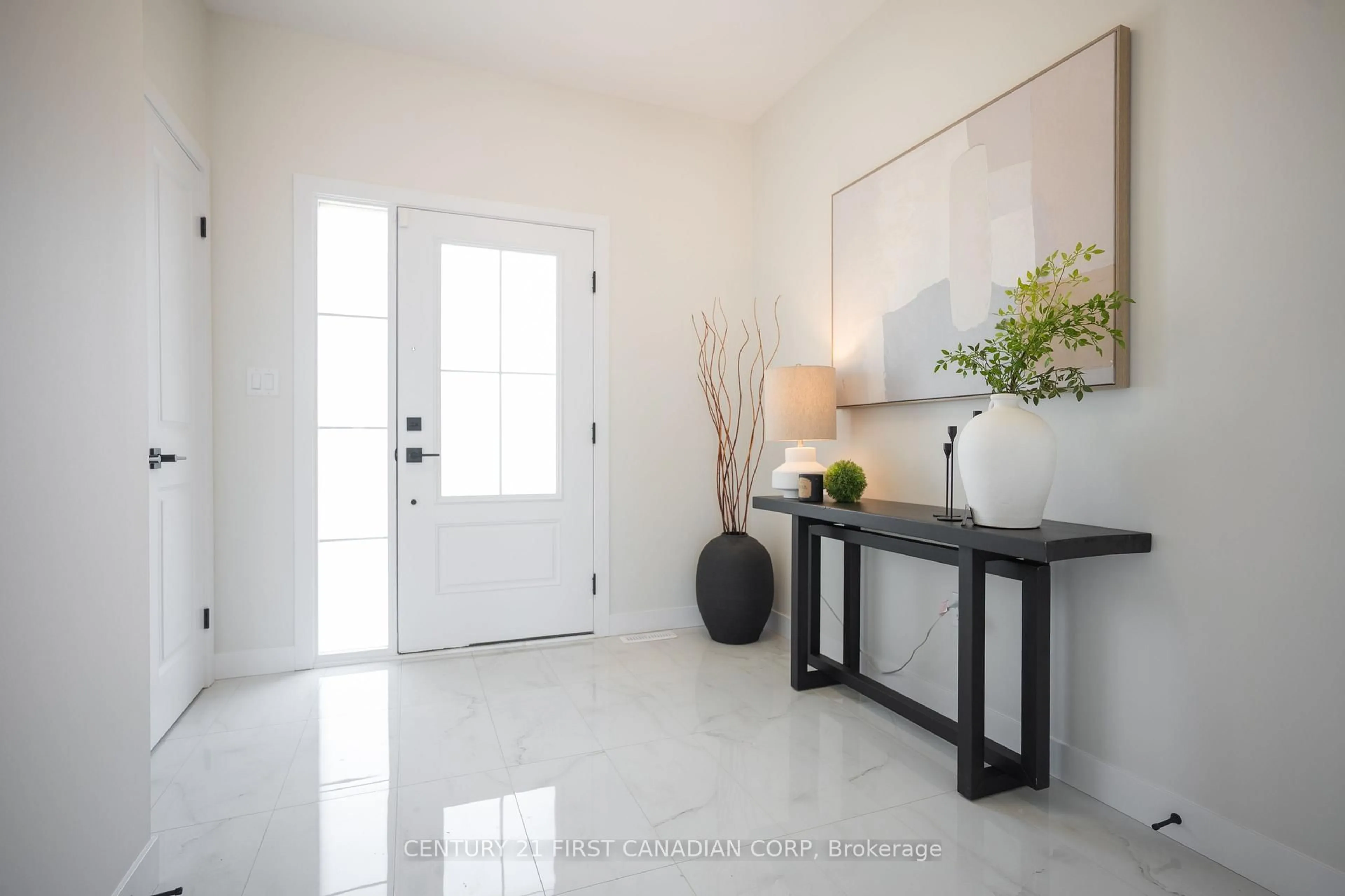 Indoor entryway for 4295 Calhoun Way, London South Ontario N6P 1J9