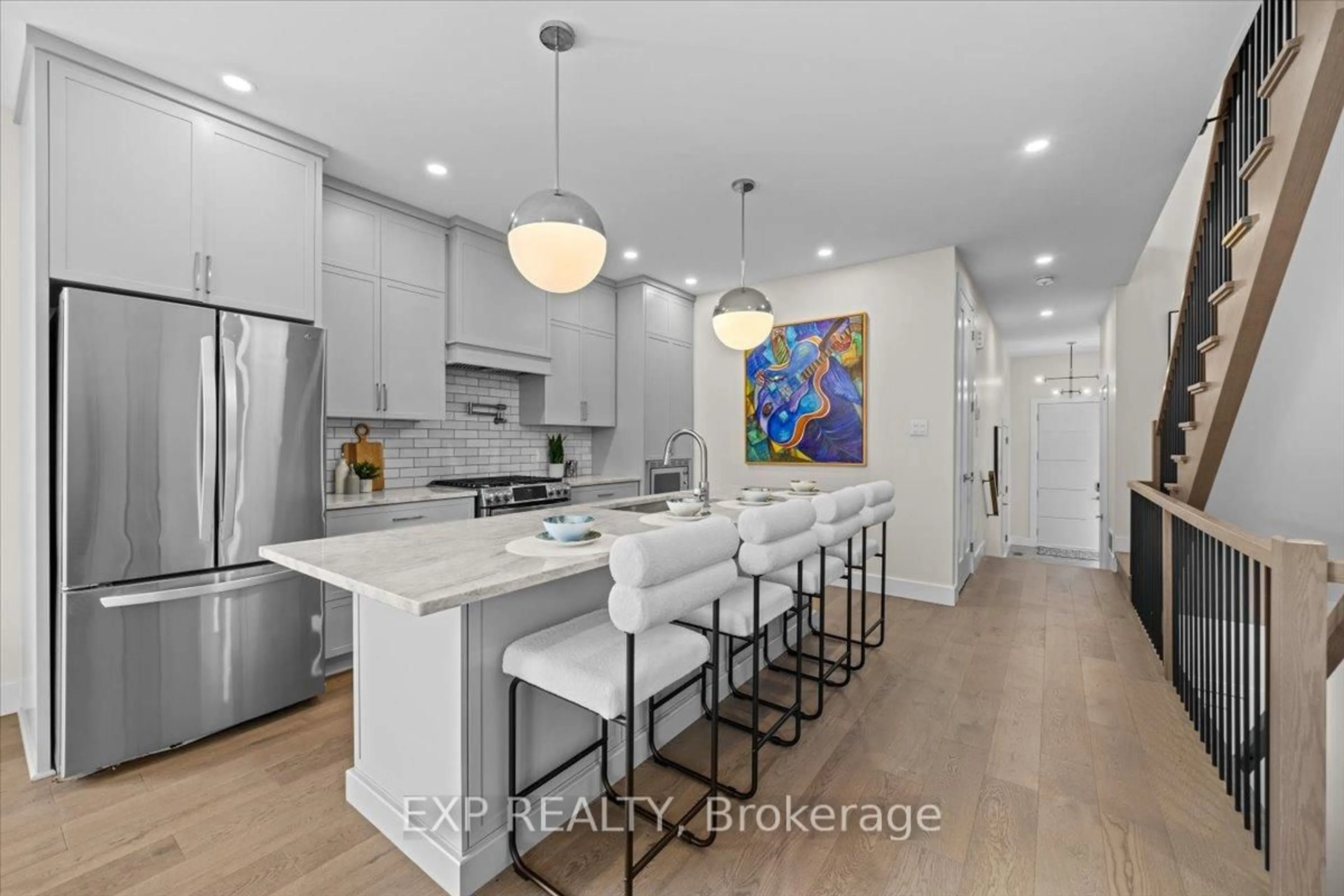 Open concept kitchen, ceramic/tile floor for 71 King George St, Ottawa Ontario K1K 1V4