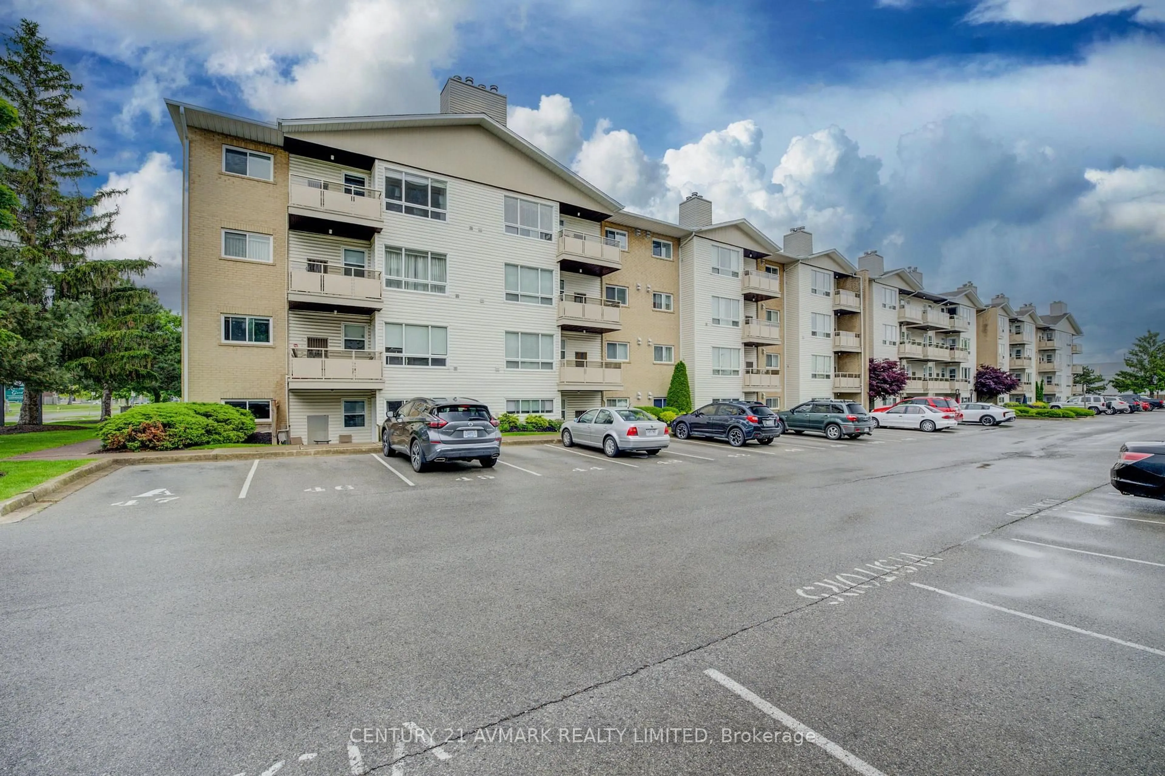 Unknown for 78 Roehampton Ave #205, St. Catharines Ontario L2M 7W9