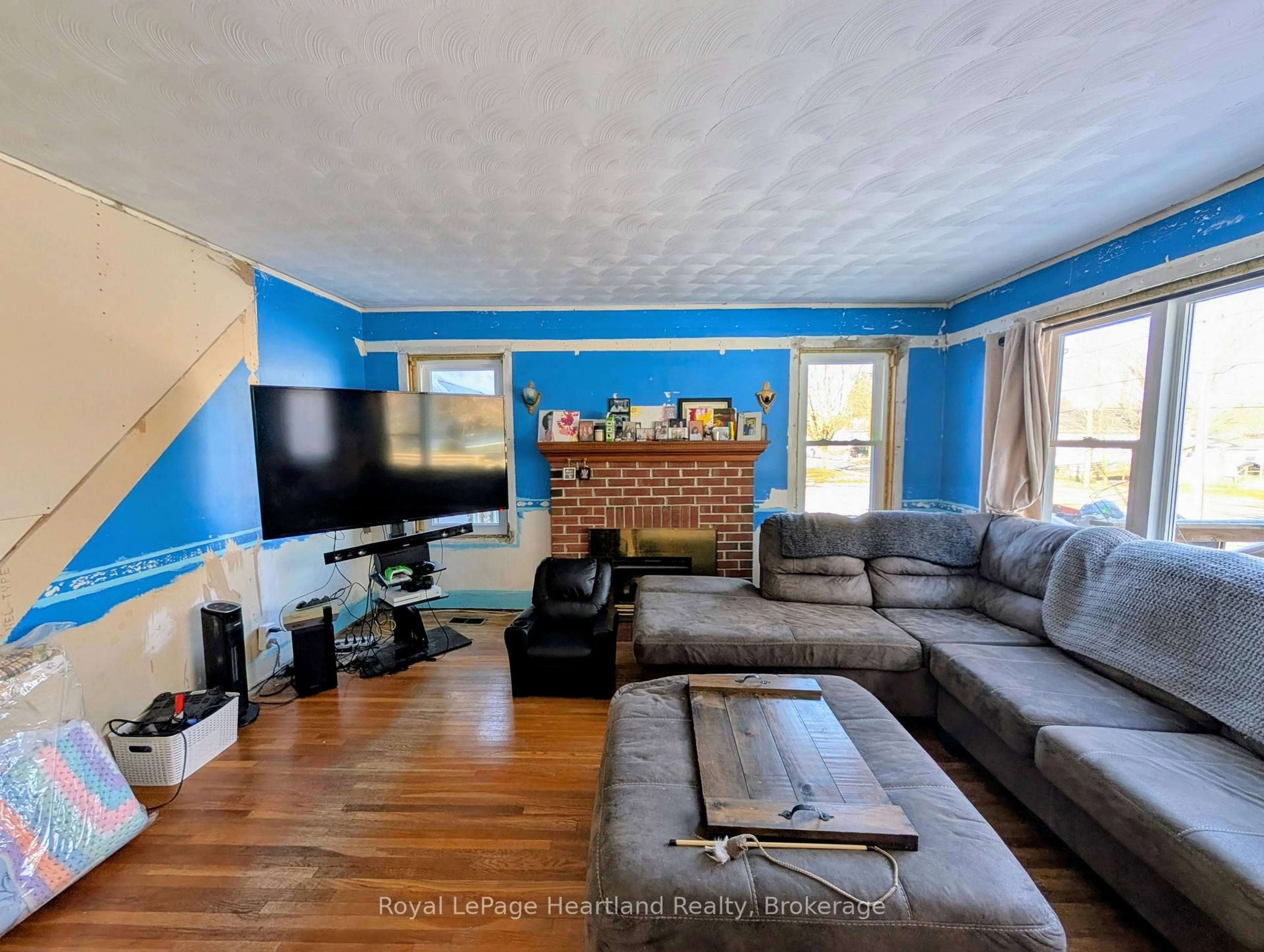 Living room with furniture, unknown for 80 Joseph St, Central Huron Ontario N0M 1L0