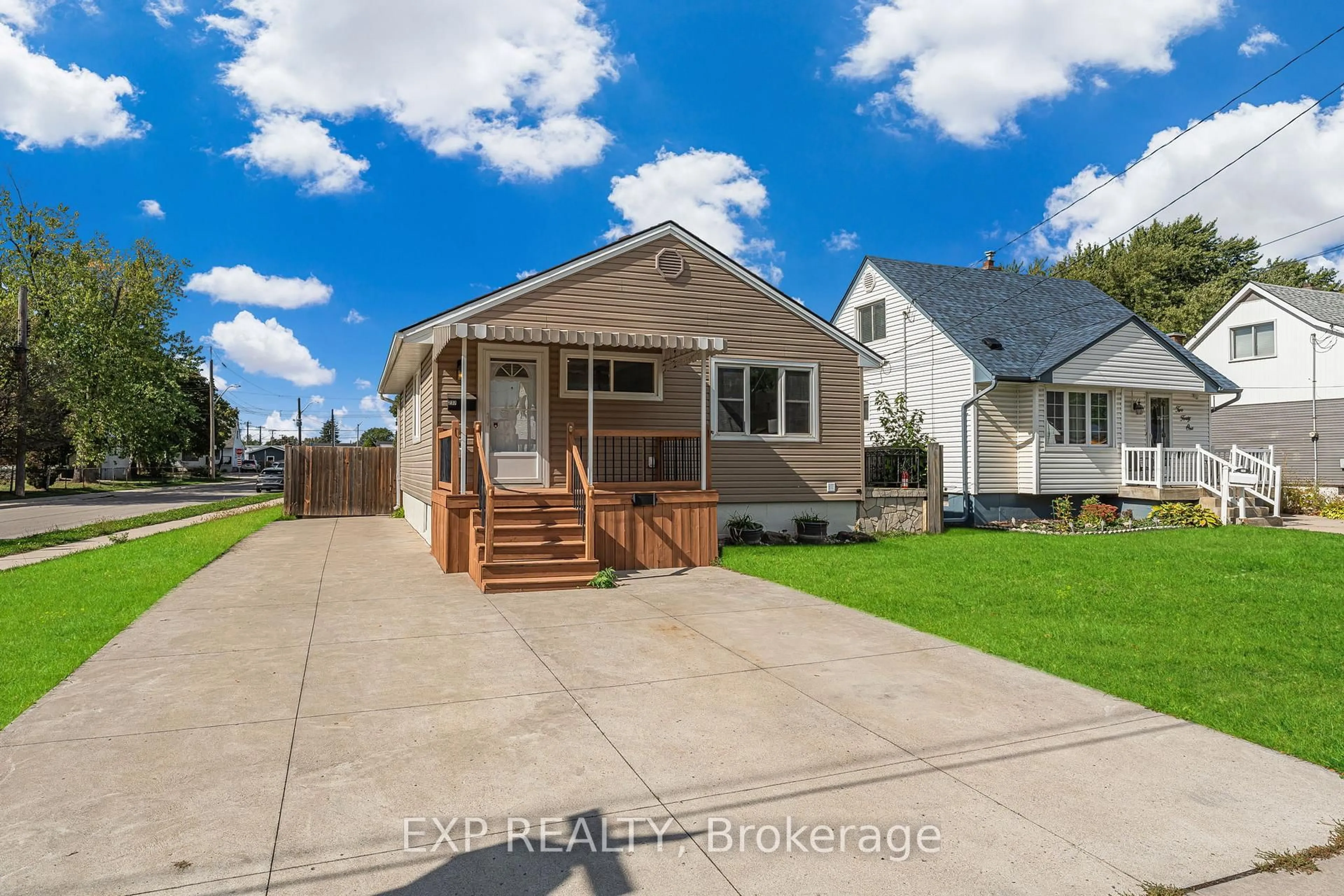 Unknown for 237 Adair Ave, Hamilton Ontario L8H 6B3