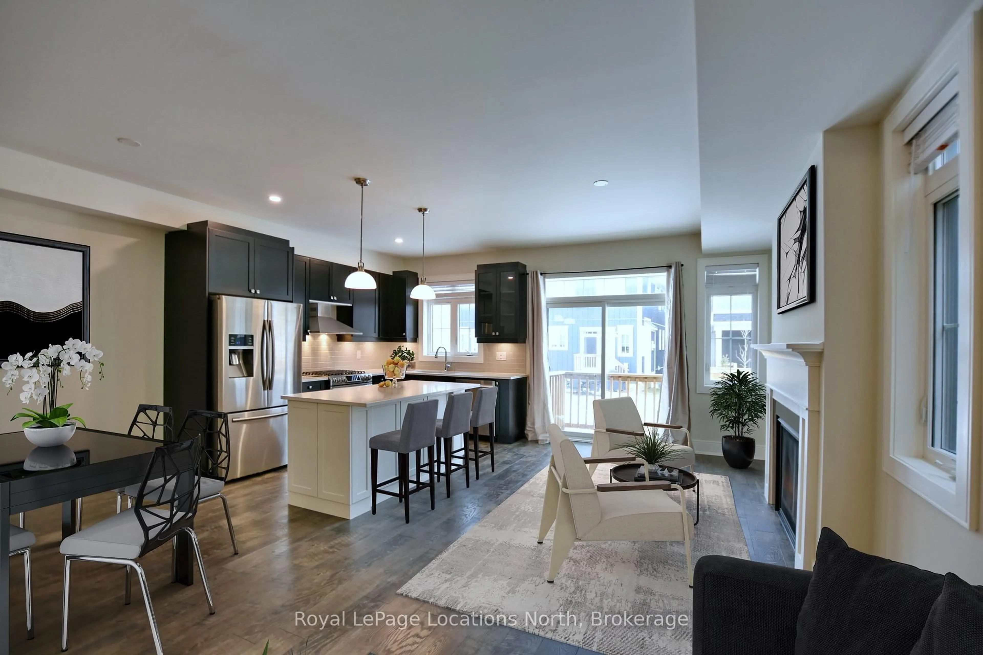 Open concept kitchen, unknown for 185 Yellow Birch Cres, Blue Mountains Ontario L9Y 0Z3