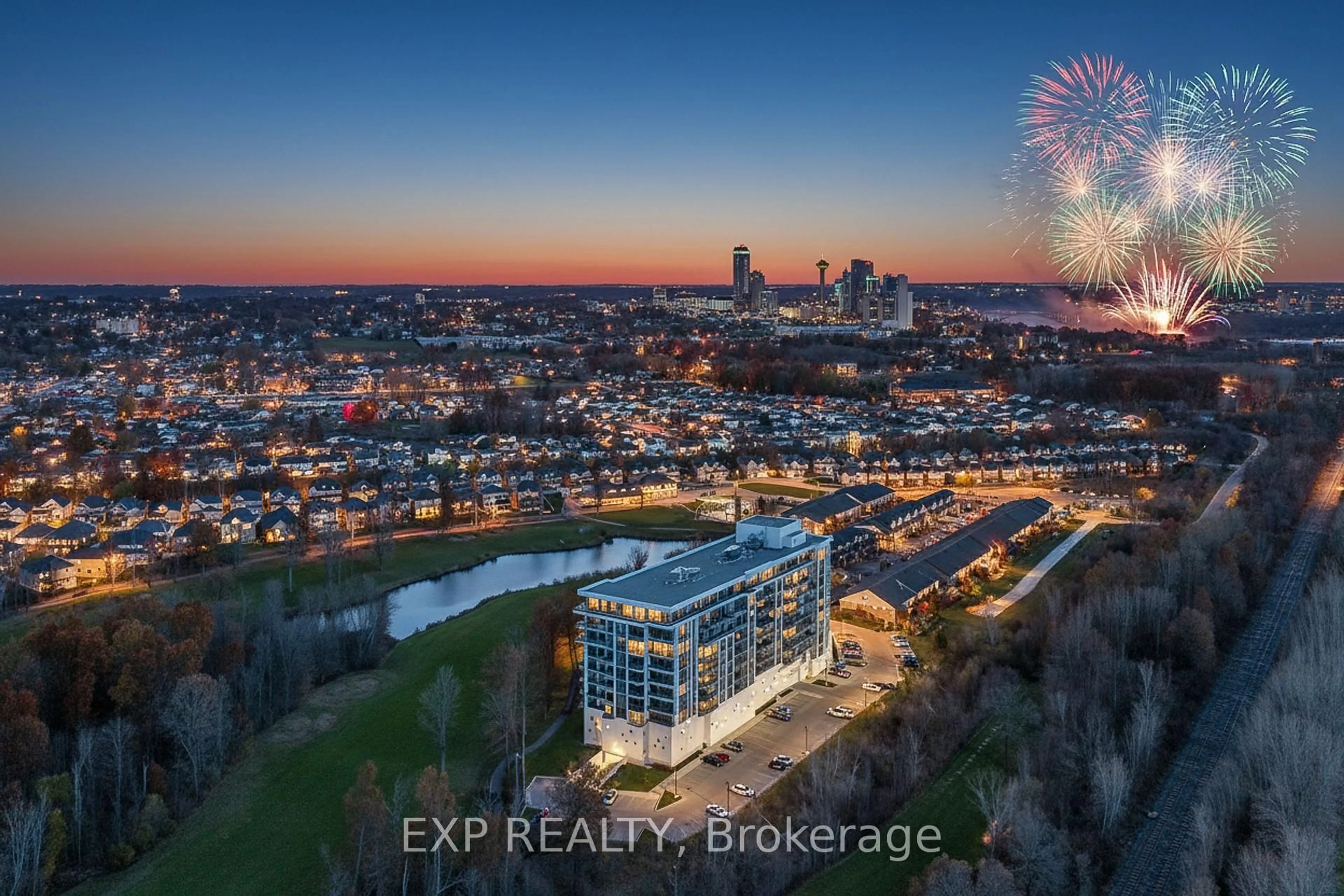 A pic from outside/outdoor area/front of a property/back of a property/a pic from drone, city buildings view from balcony for 7711 Green Vista Gate #814, Niagara Falls Ontario L2G 0A8
