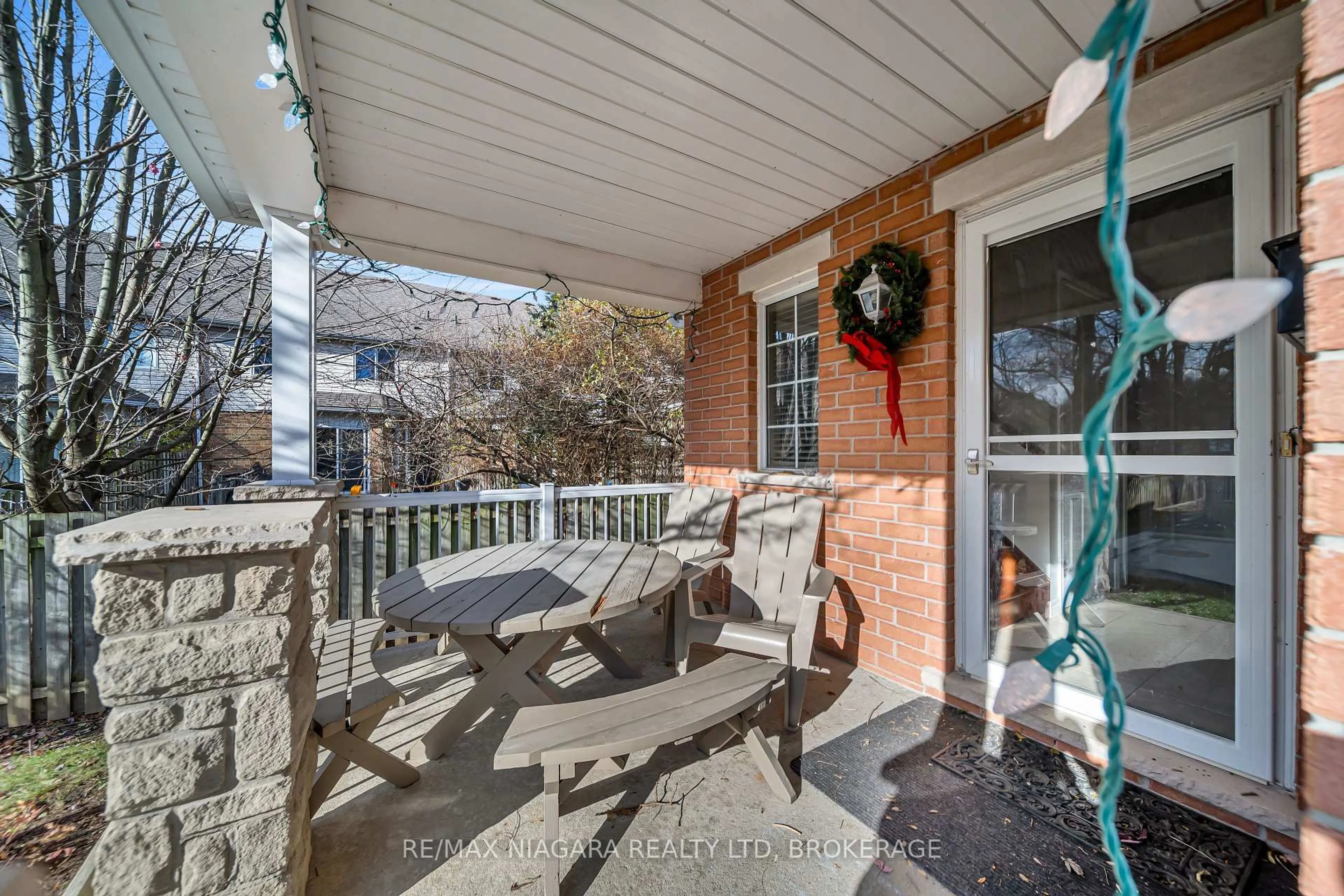 Patio, street for 165 TERRAVIEW Cres #81, Guelph Ontario N1G 5G9