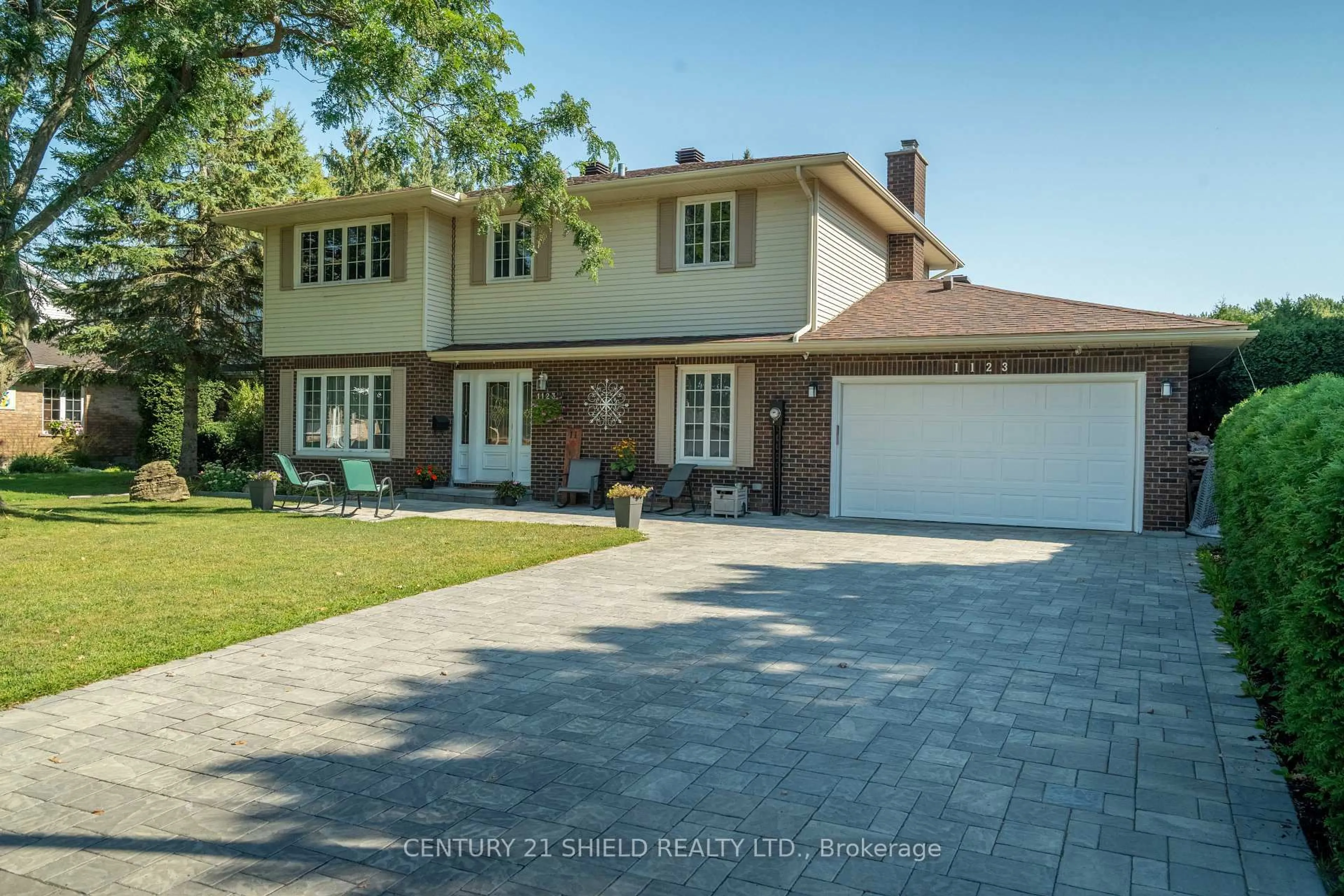 Home with brick exterior material, street for 1123 STOKES Dr, Cornwall Ontario K6J 5J6
