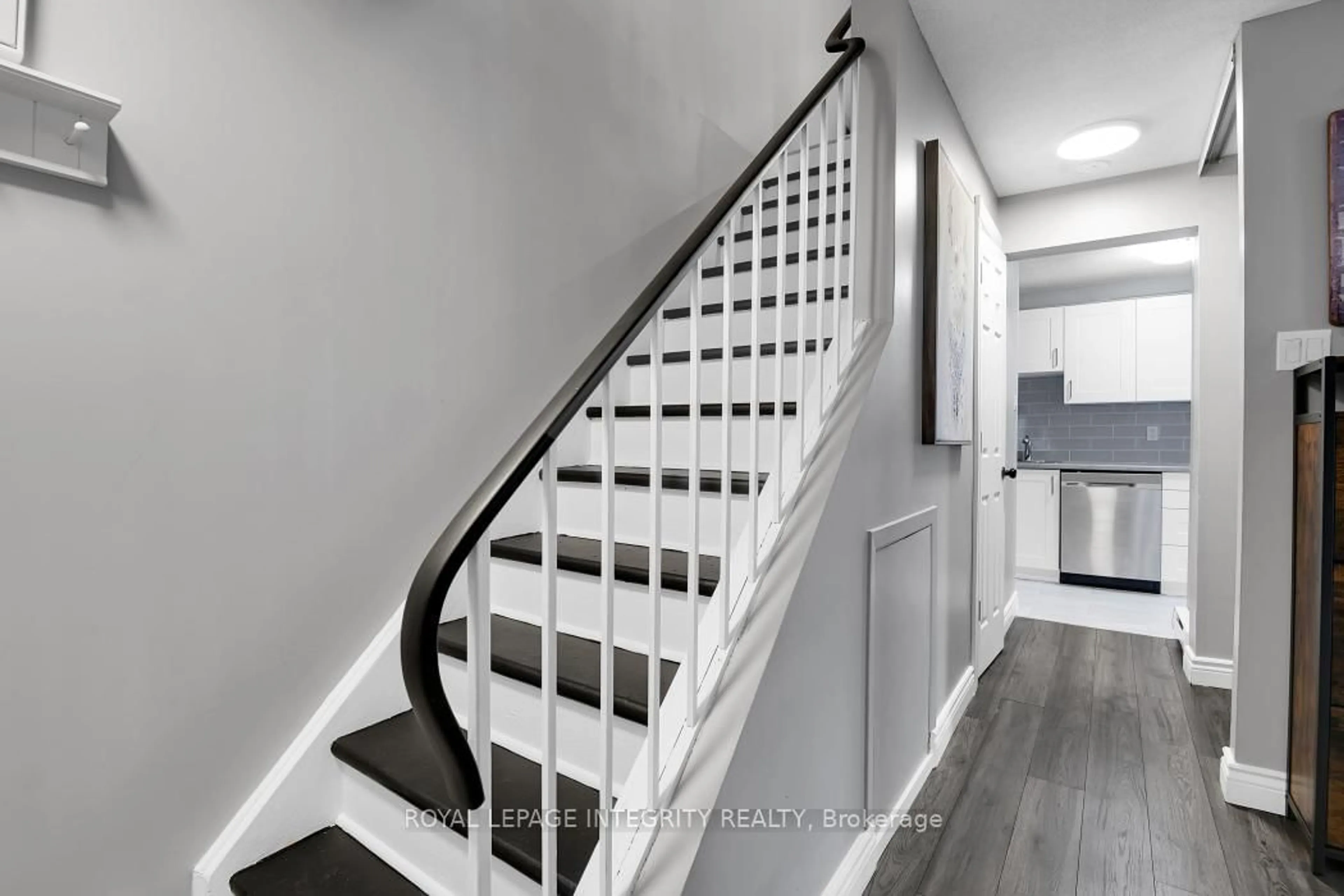Stairs for 20 Sweetbriar Circ ##6, Ottawa Ontario K2J 2K4