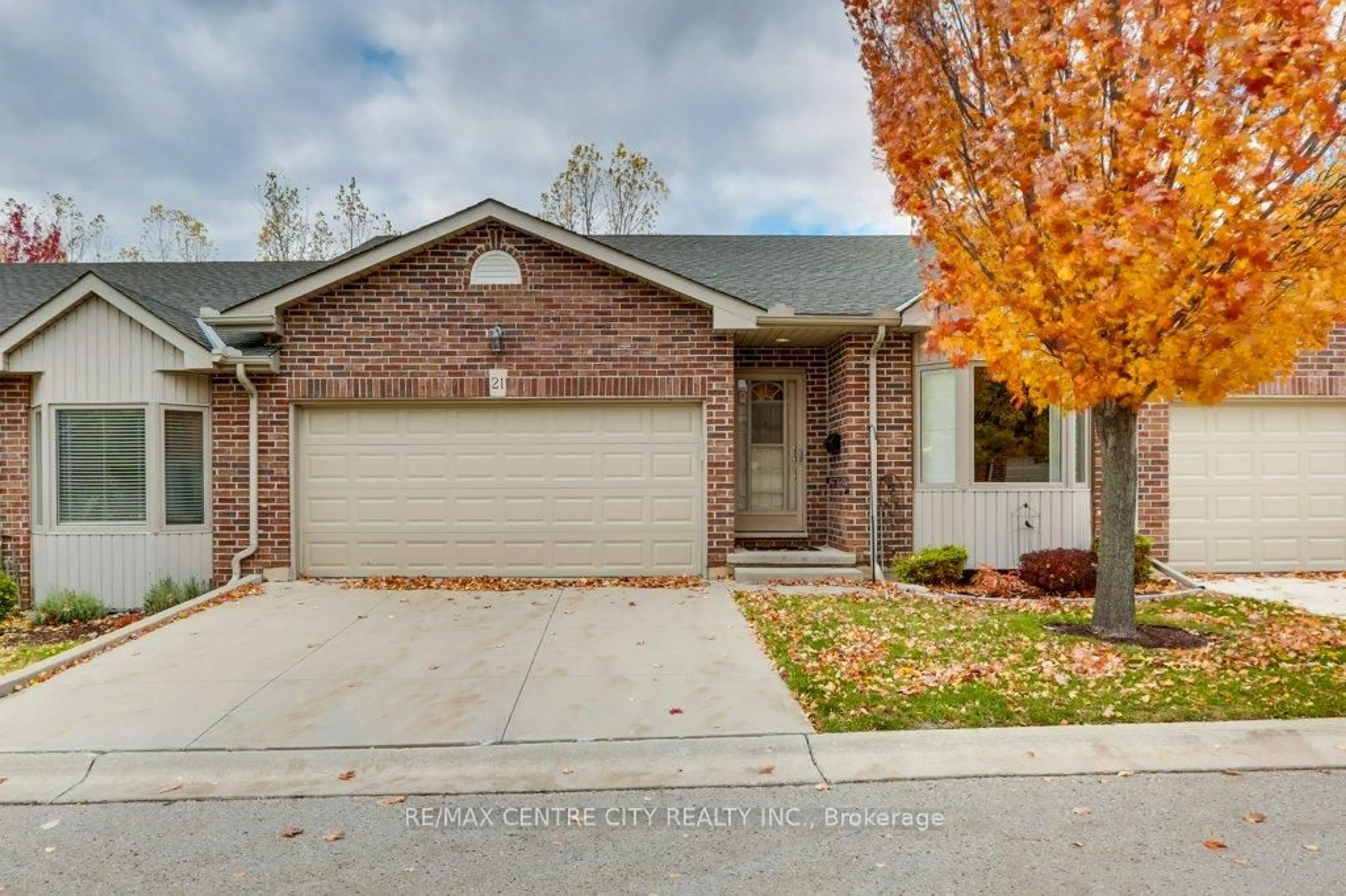 Home with brick exterior material, street for 95 Capulet Lane #21, London North Ontario N6H 5V6