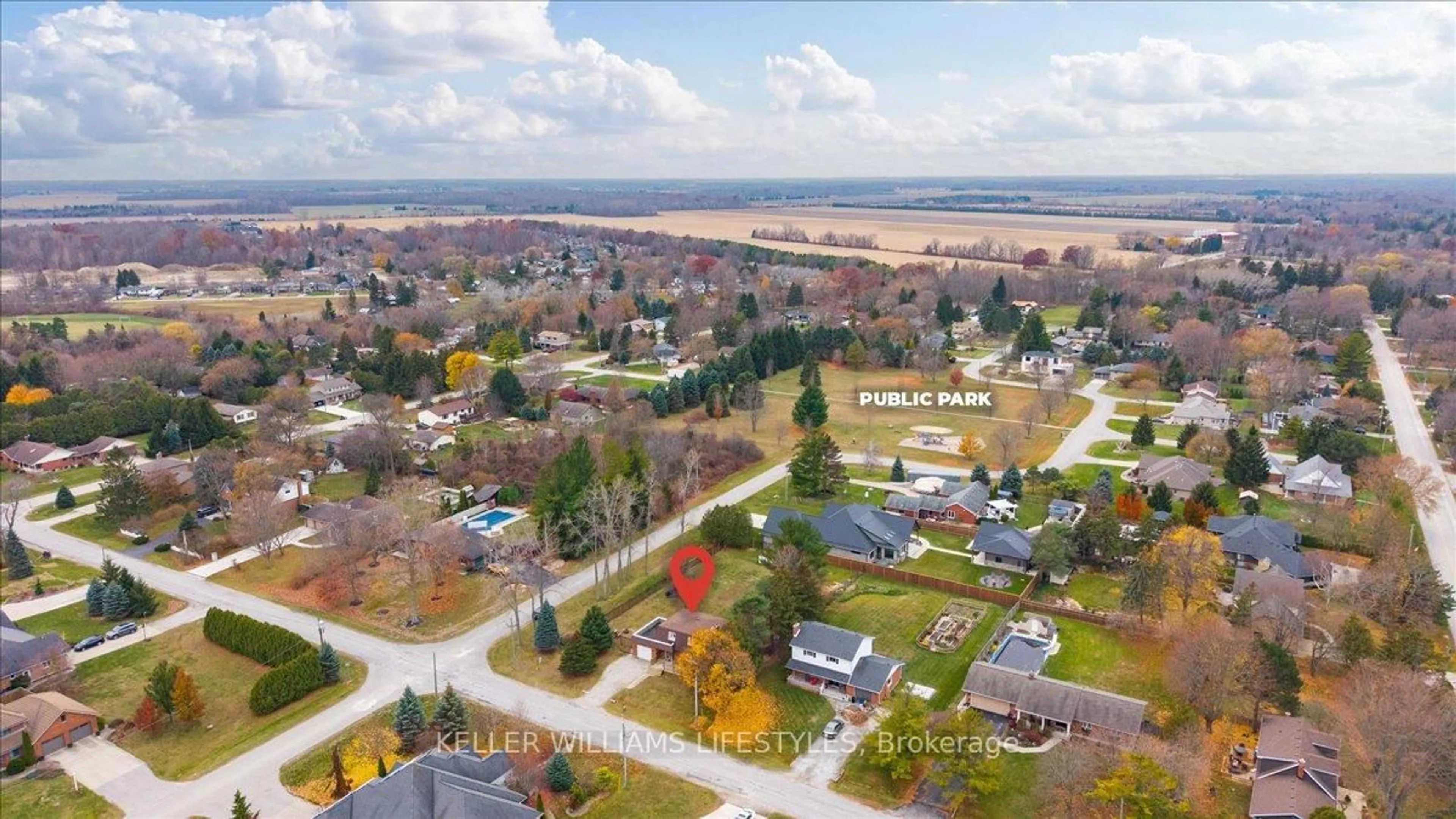 A pic from outside/outdoor area/front of a property/back of a property/a pic from drone, unknown for 6925 Francis St, Plympton-Wyoming Ontario N0N 1E0