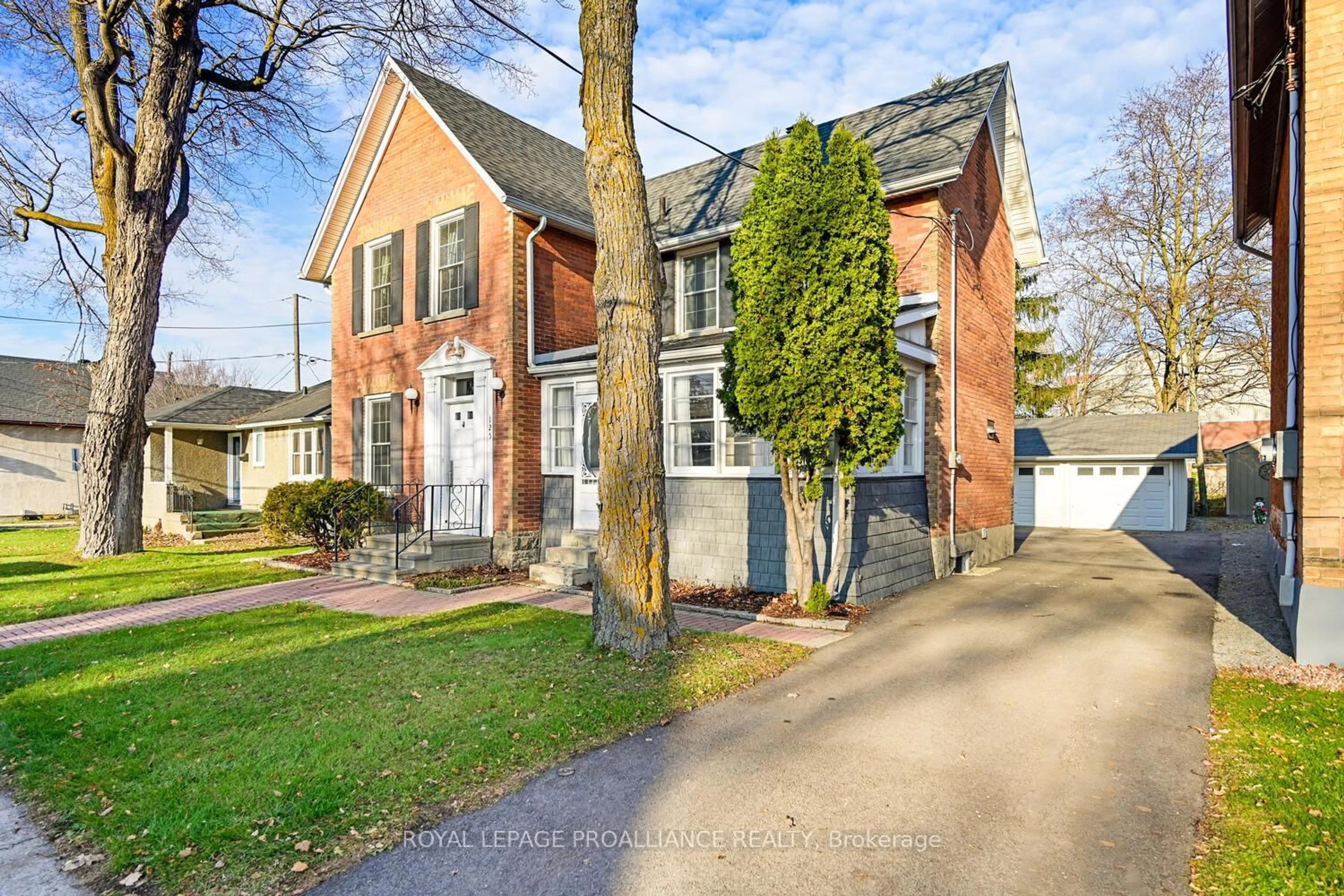 Home with brick exterior material, street for 125 Park St, Brockville Ontario K6V 2G8