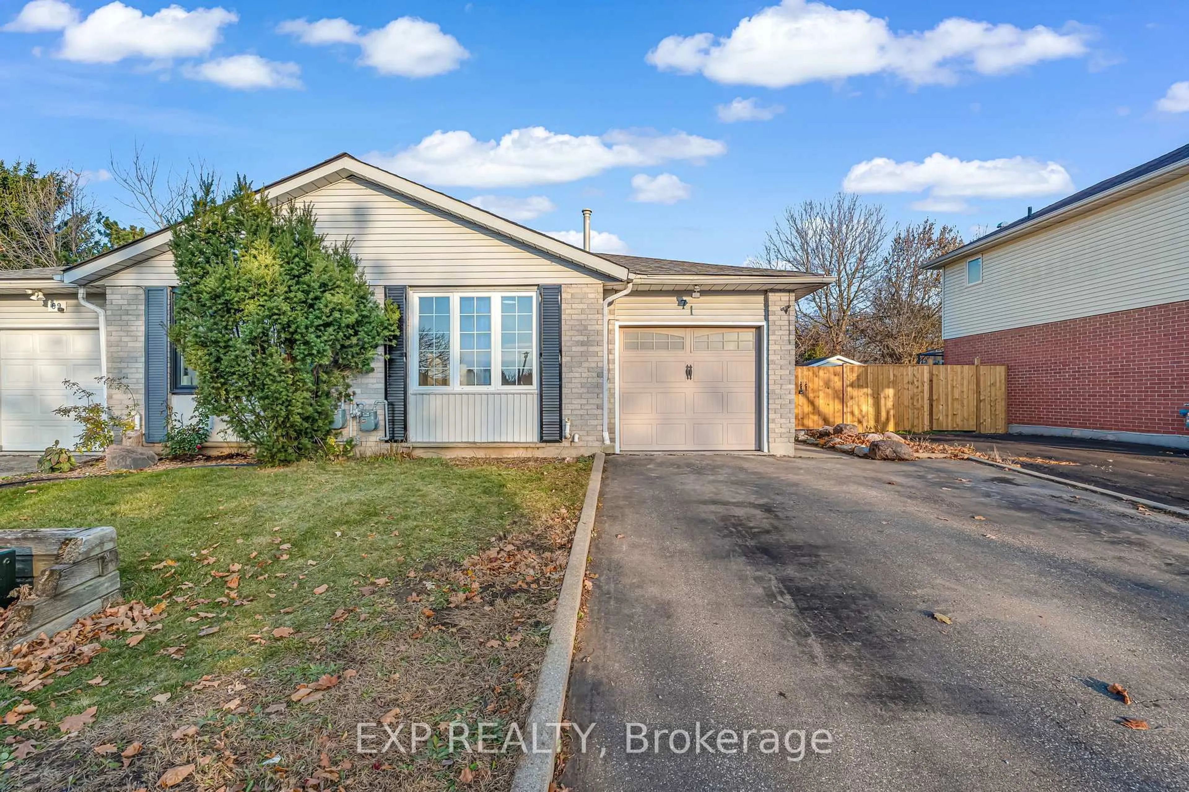 Unknown for 71 Edgemere Dr, Cambridge Ontario N1P 1B3