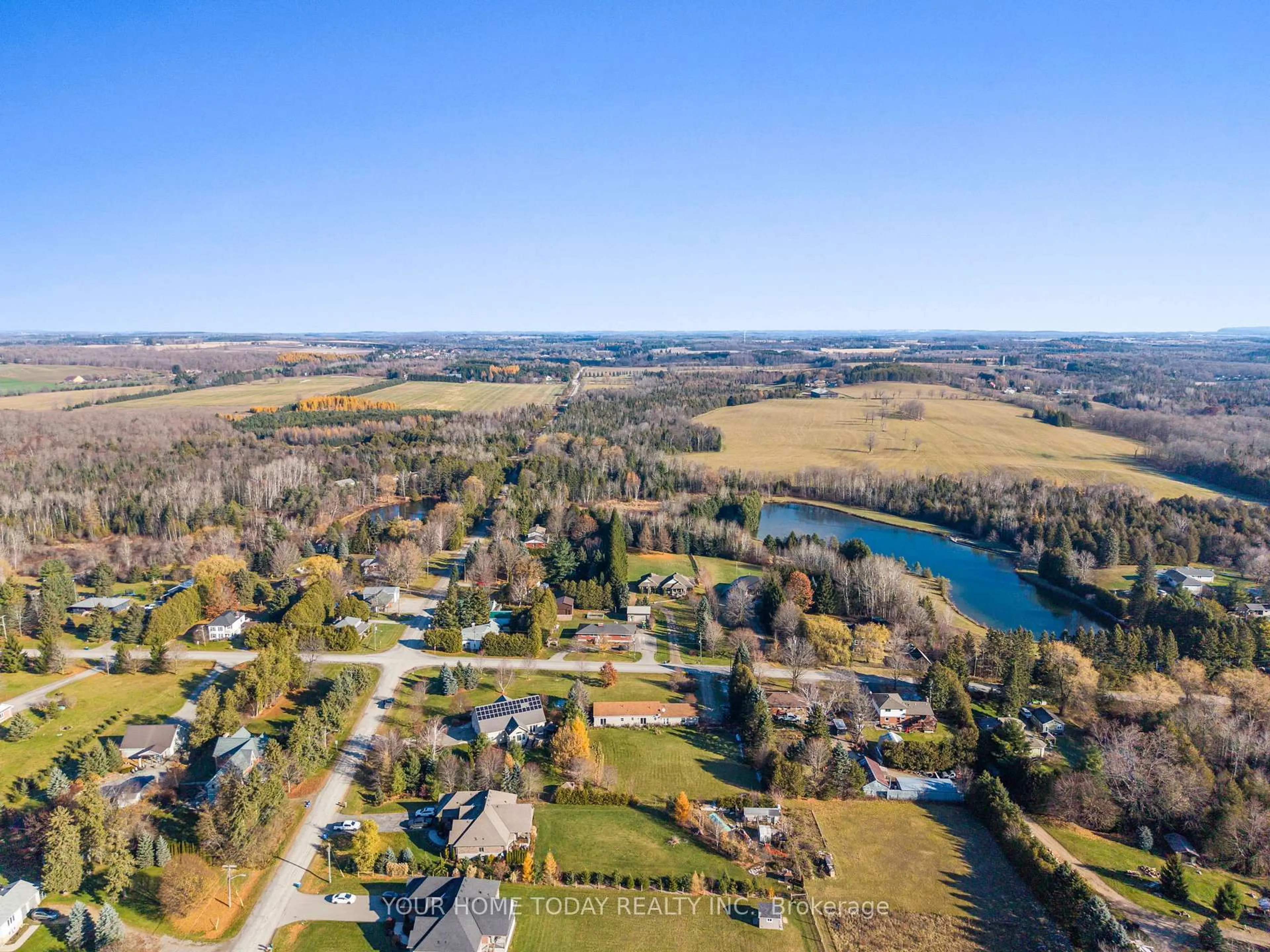 A pic from outside/outdoor area/front of a property/back of a property/a pic from drone, water/lake/river/ocean view for 5860 Fifth Line, Erin Ontario N0B 1Z0