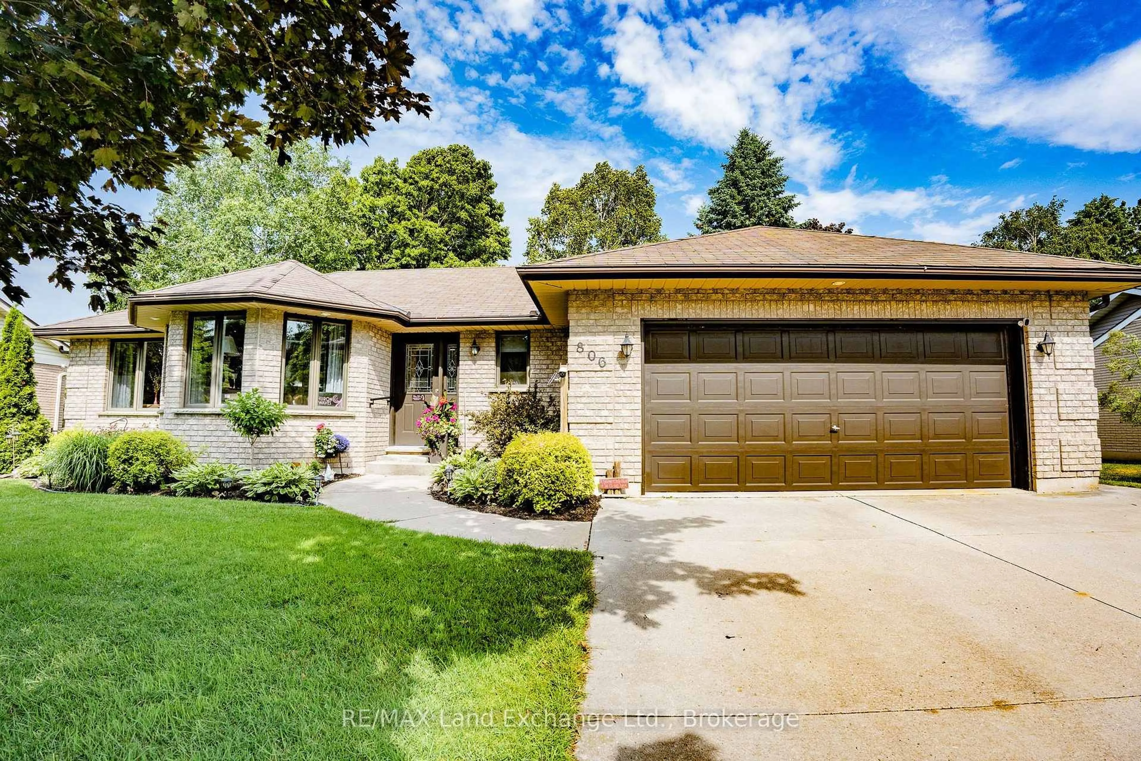 Home with brick exterior material, street for 806 Bricker St, Saugeen Shores Ontario N0H 2C4