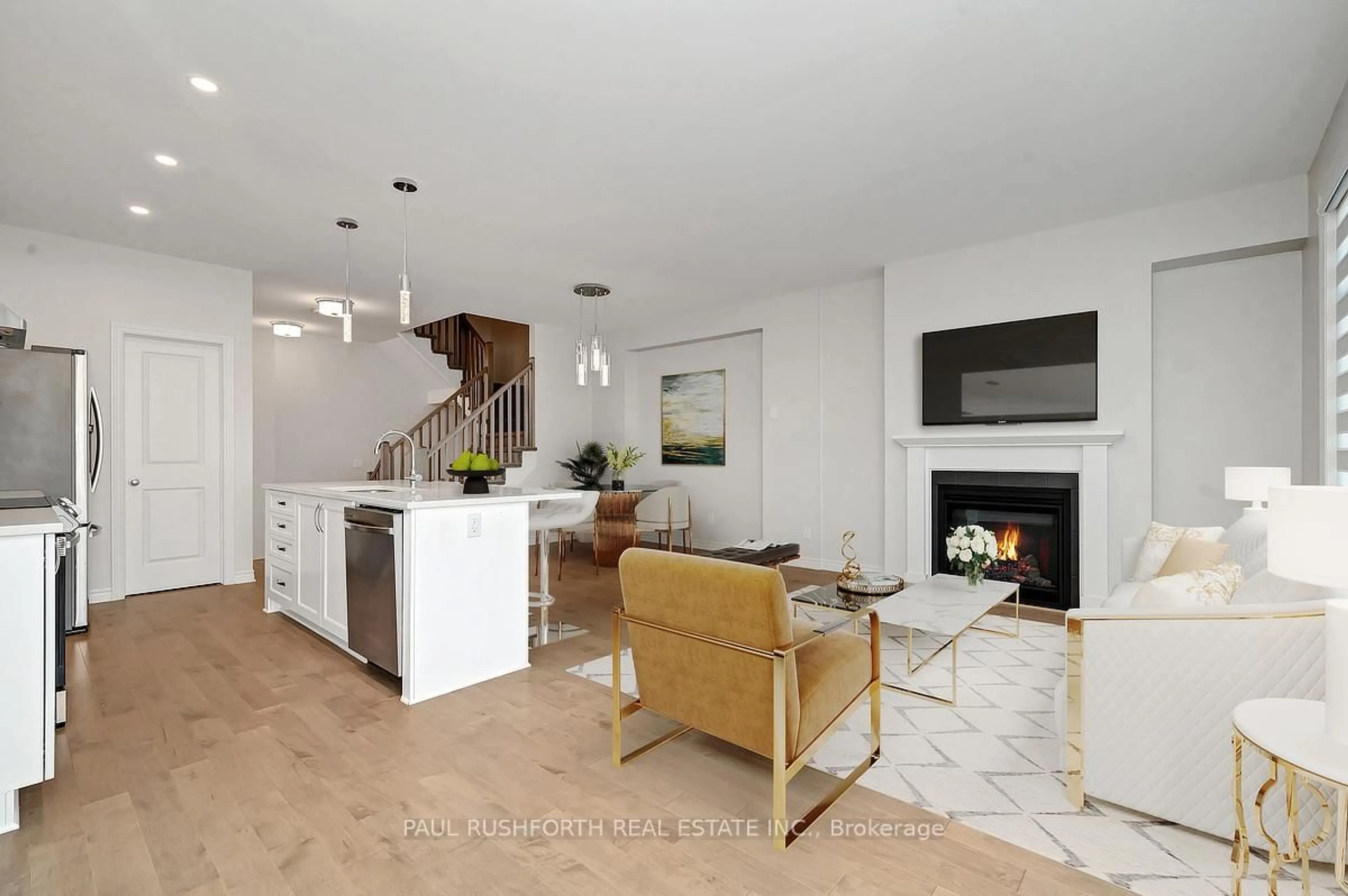 Living room with furniture, unknown for 308 Kanashtage Terr, Ottawa Ontario K4A 5J9