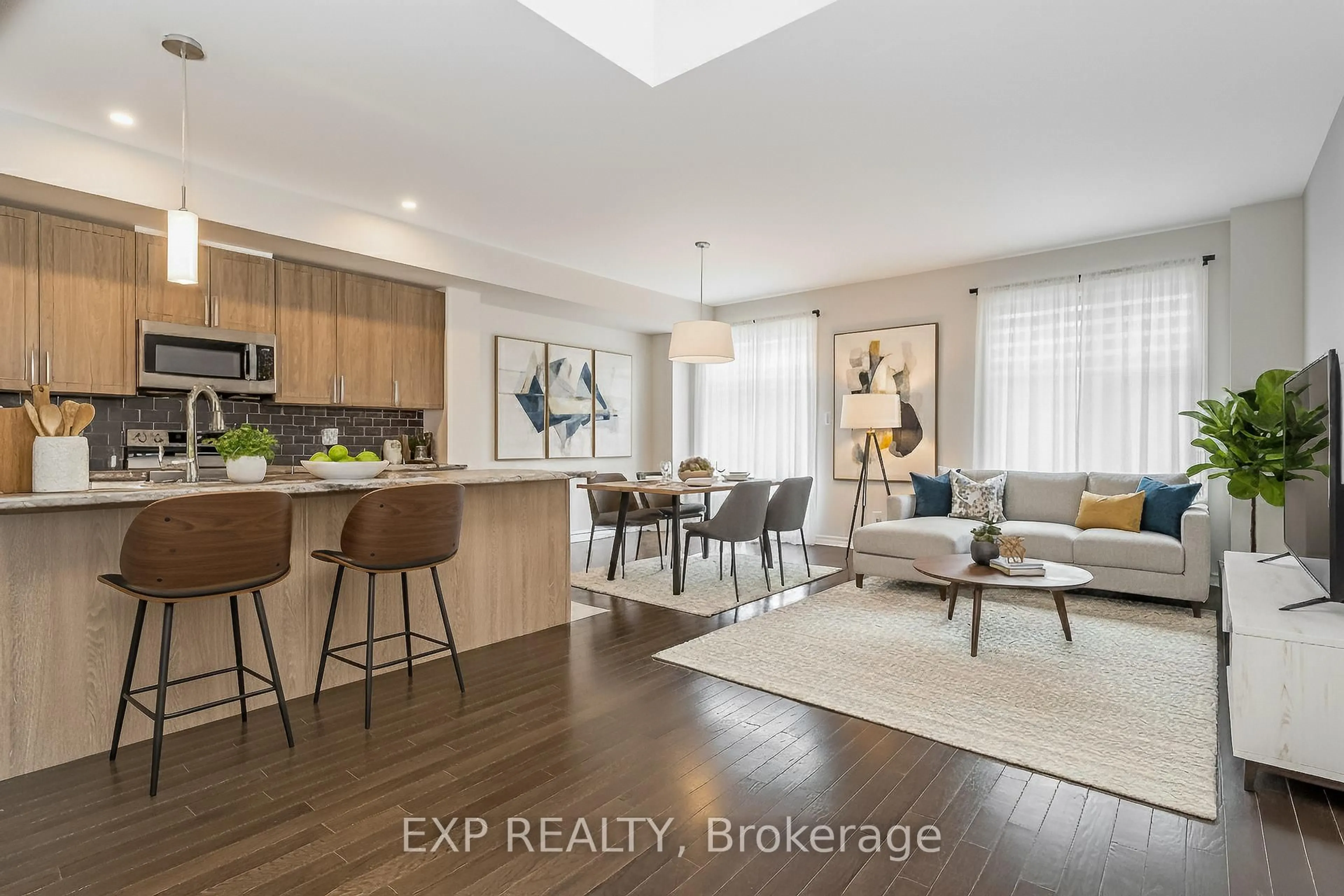 Open concept kitchen, unknown for 324 Du Ventoux Ave, Orleans Ontario K4A 5L6