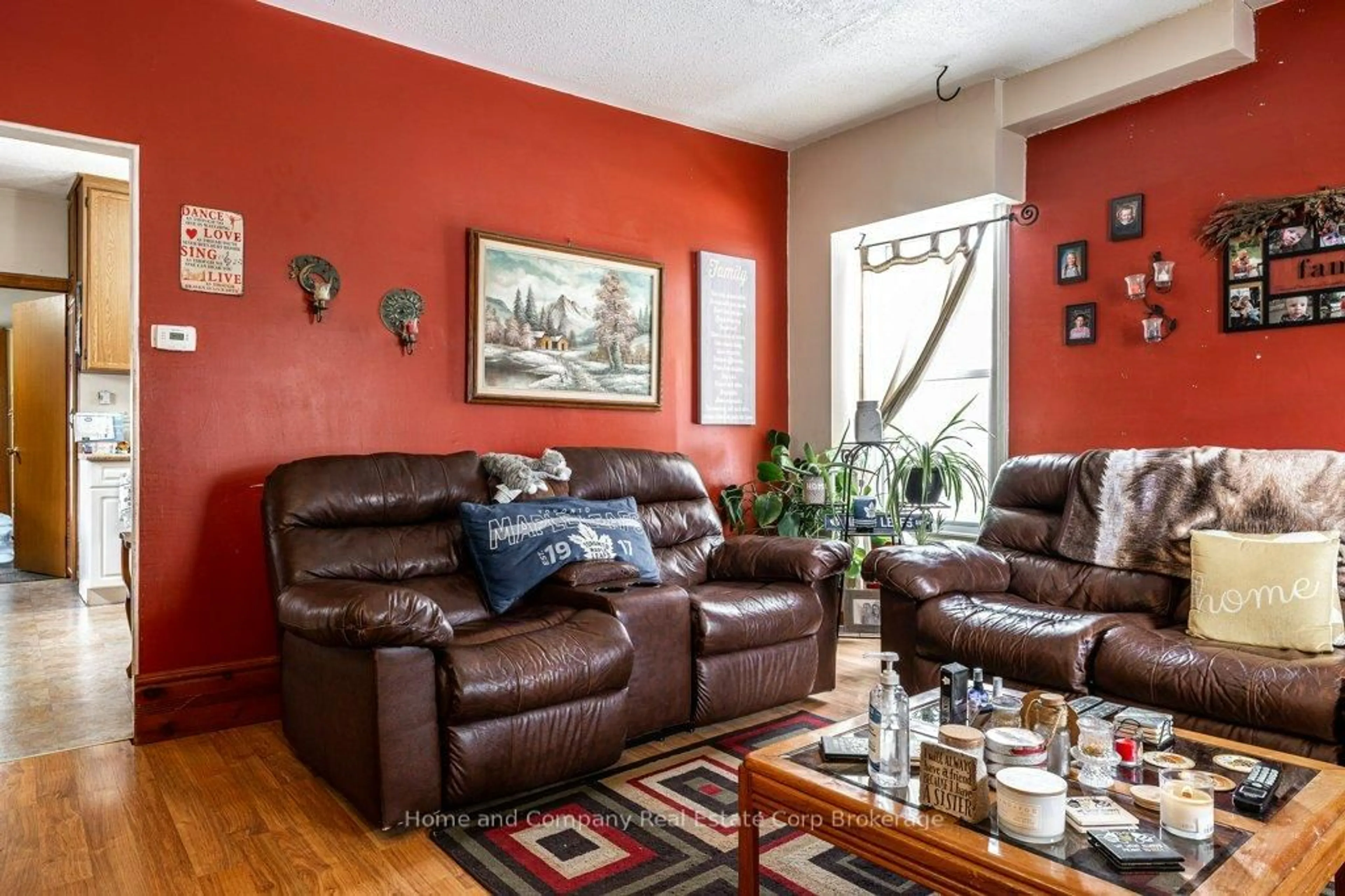 Living room with furniture, unknown for 94 Bay St, Stratford Ontario N5A 4K9