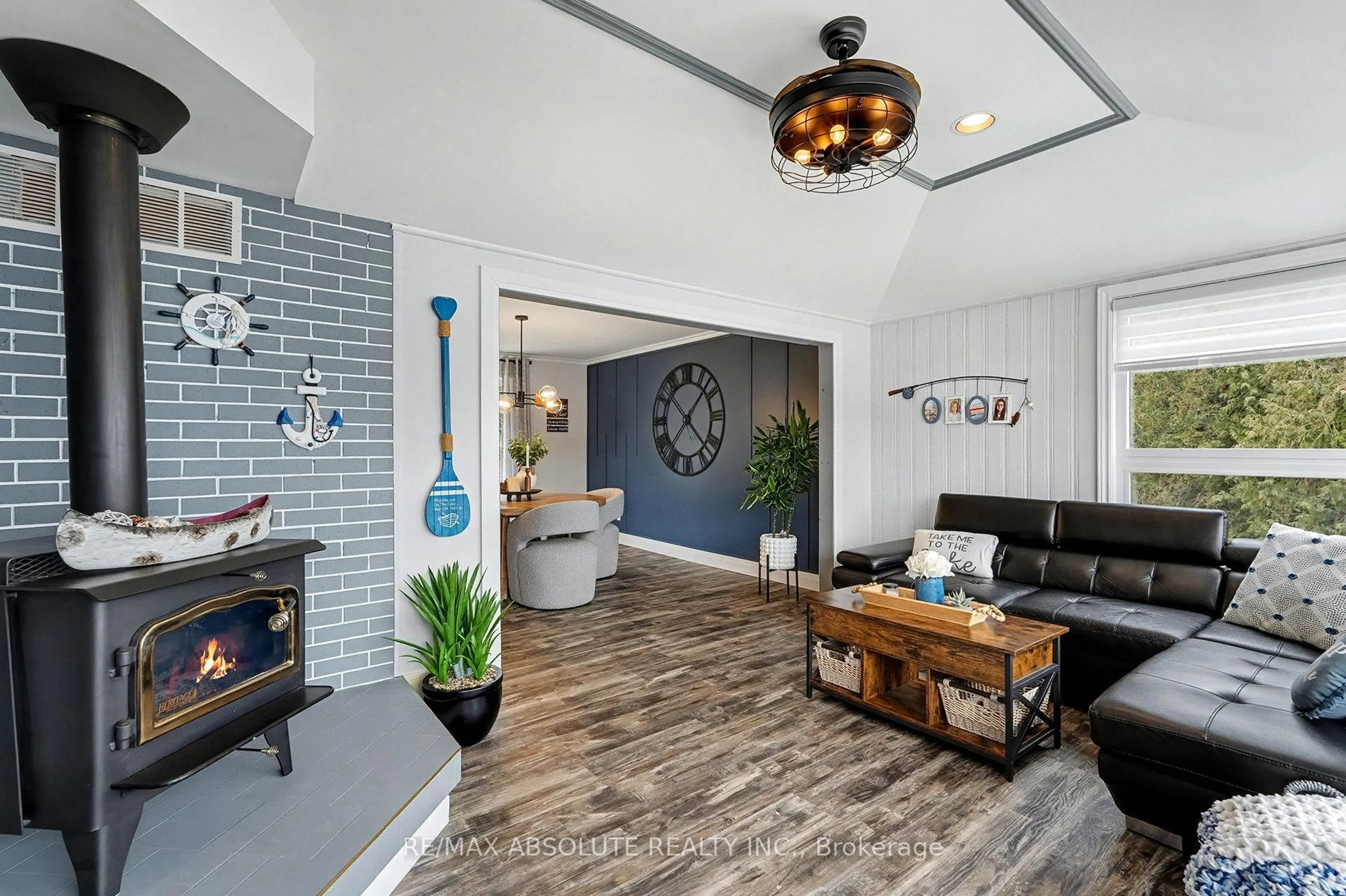 Living room with furniture, ceramic/tile floor for 110 Scenic Lane, Ottawa Ontario K0A 3M0