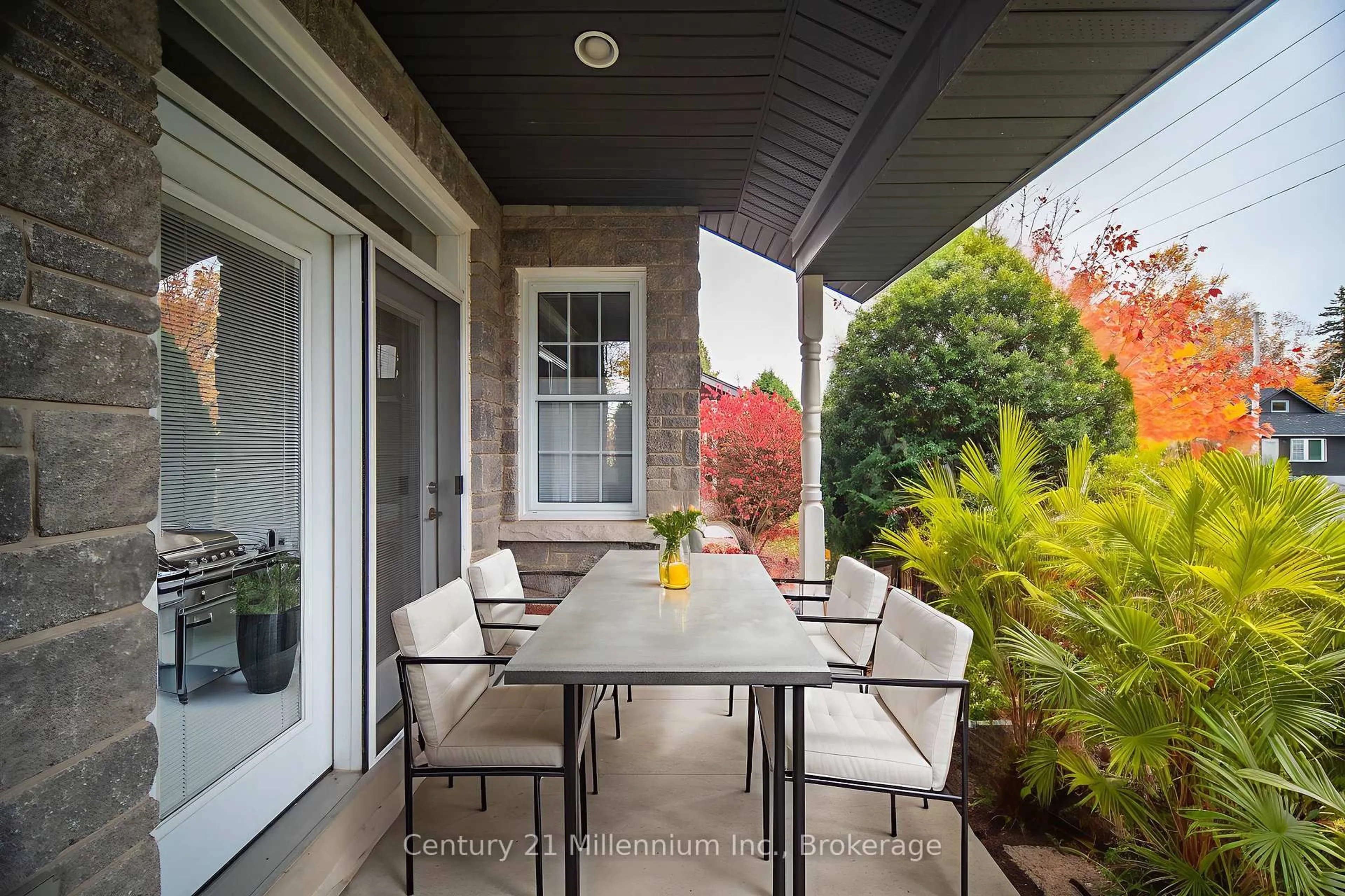 Patio, street for 190 Morpeth St #11, Saugeen Shores Ontario N0H 2L0