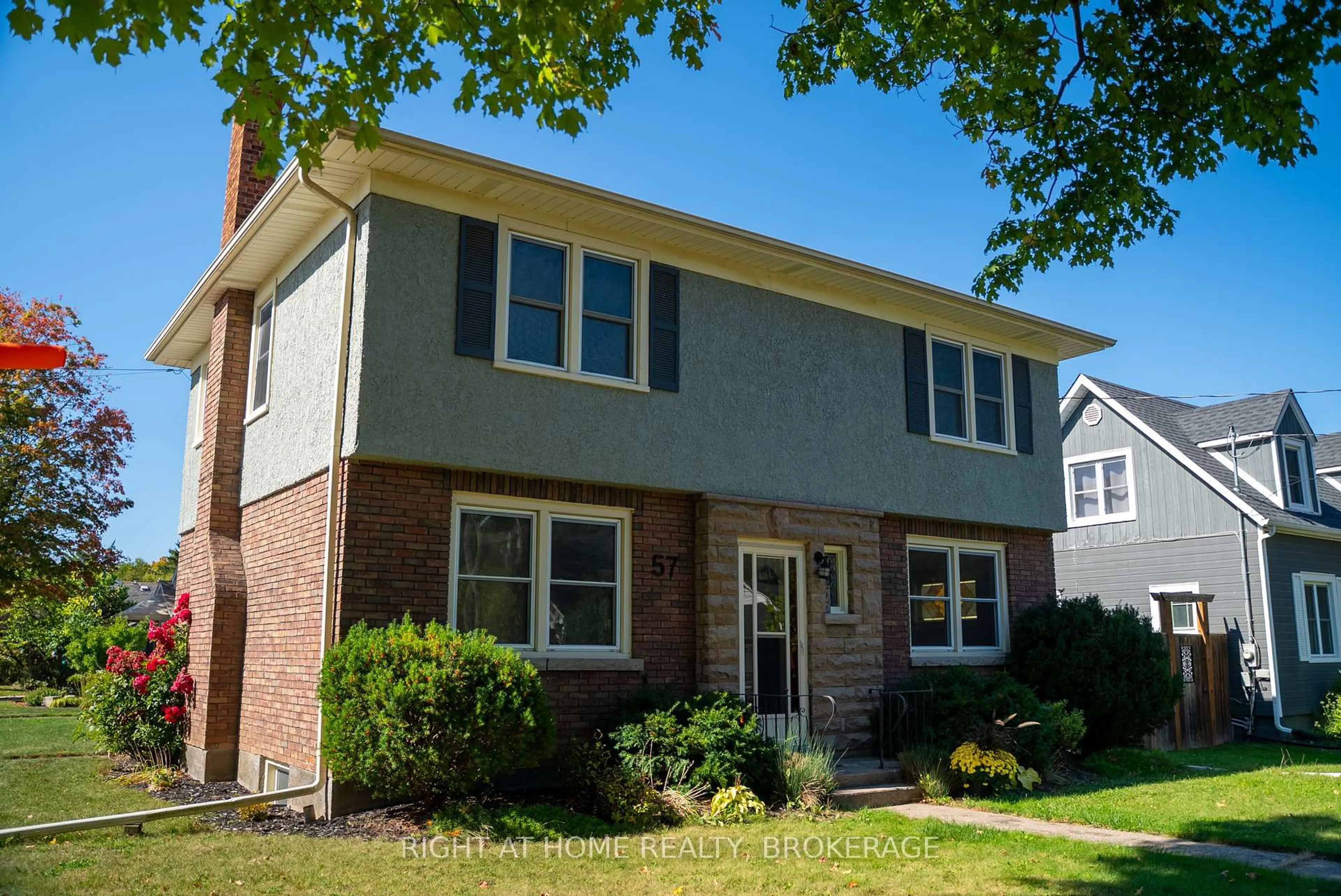 Home with brick exterior material, street for 57 Edgar St, Welland Ontario L3C 1S6