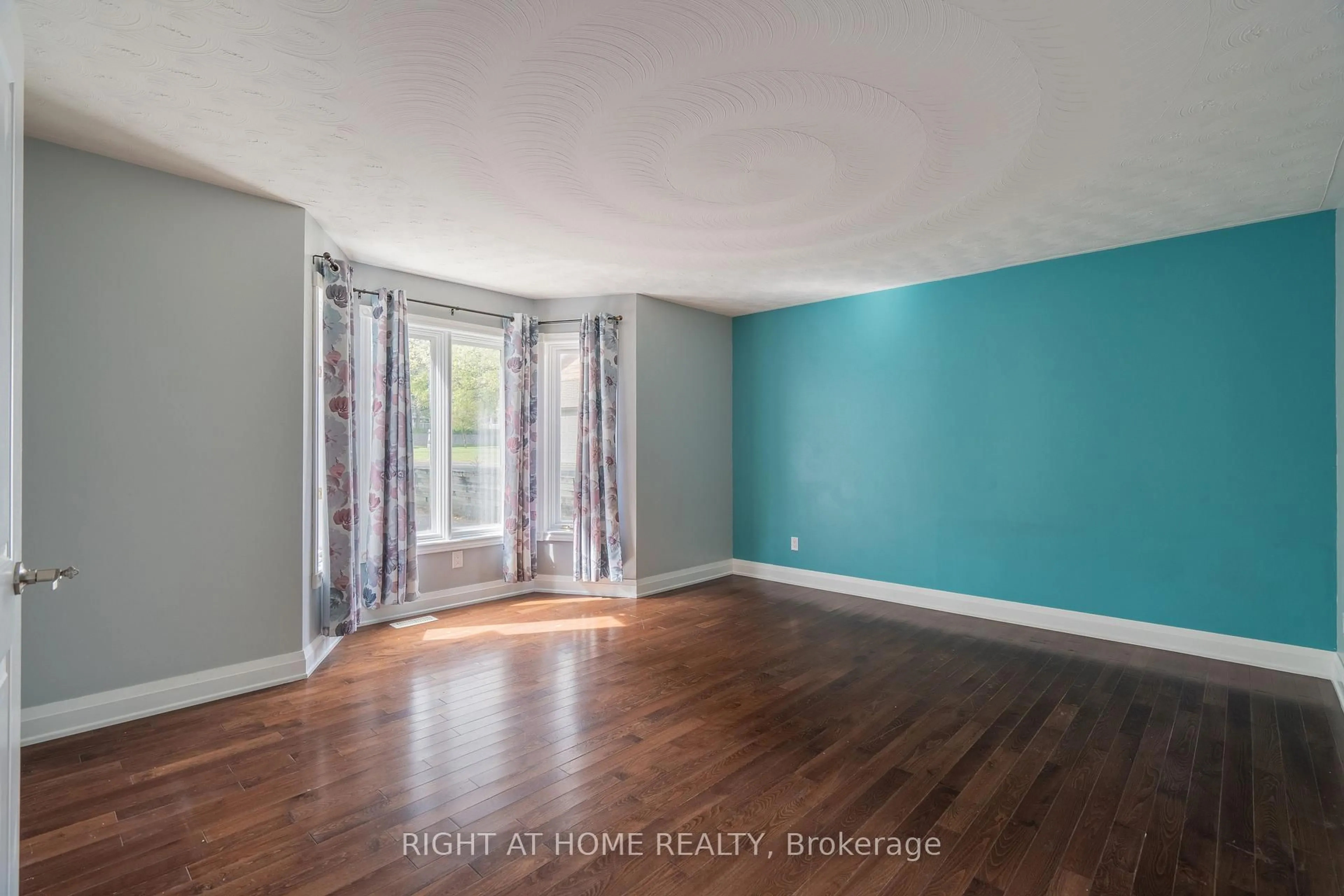 A pic of a room for 2205 Coronation Blvd, Cambridge Ontario N3H 3S1