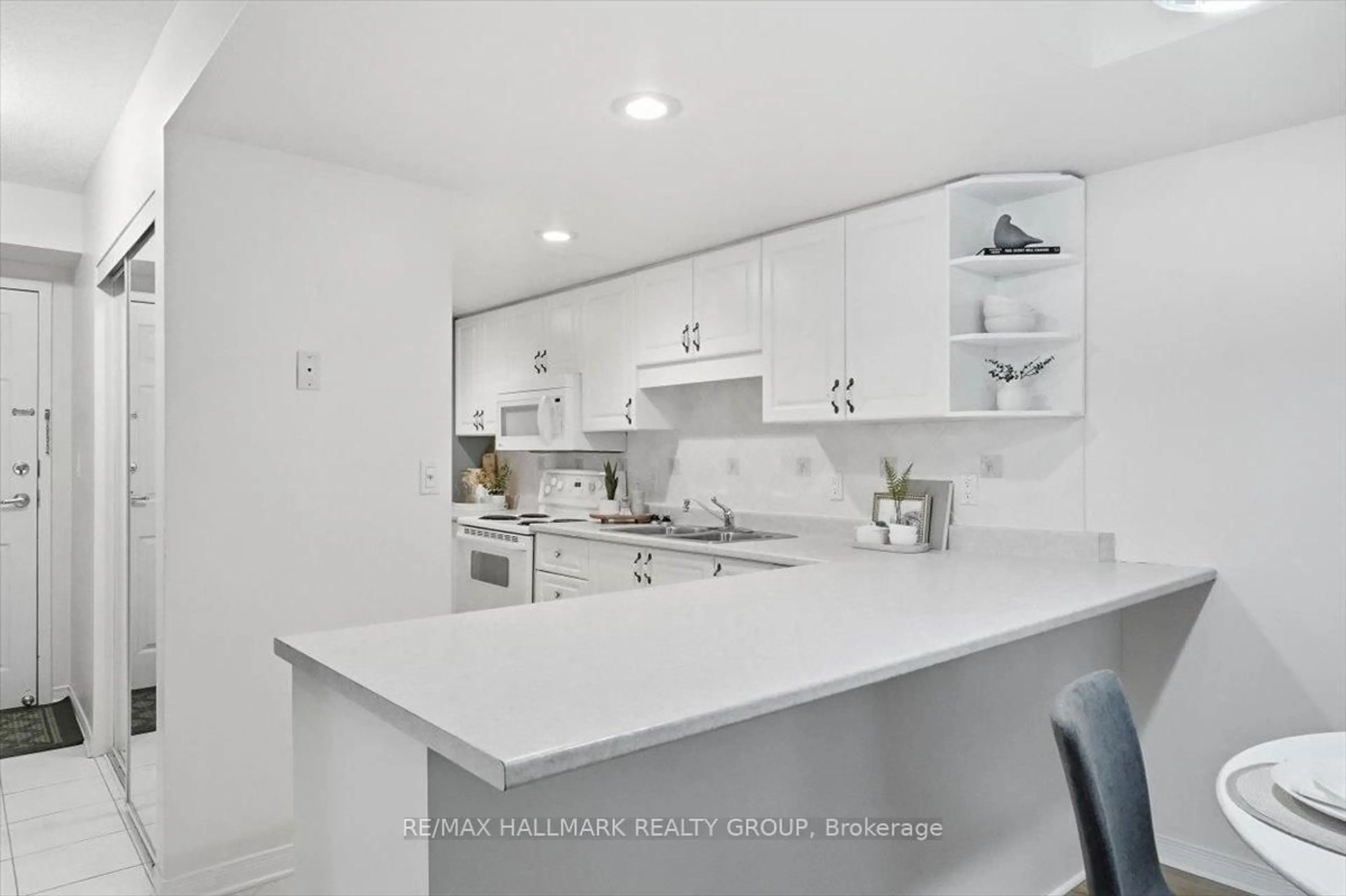 Contemporary kitchen, ceramic/tile floor for 320 Centrum Blvd #206, Orleans Ontario K1E 3X9