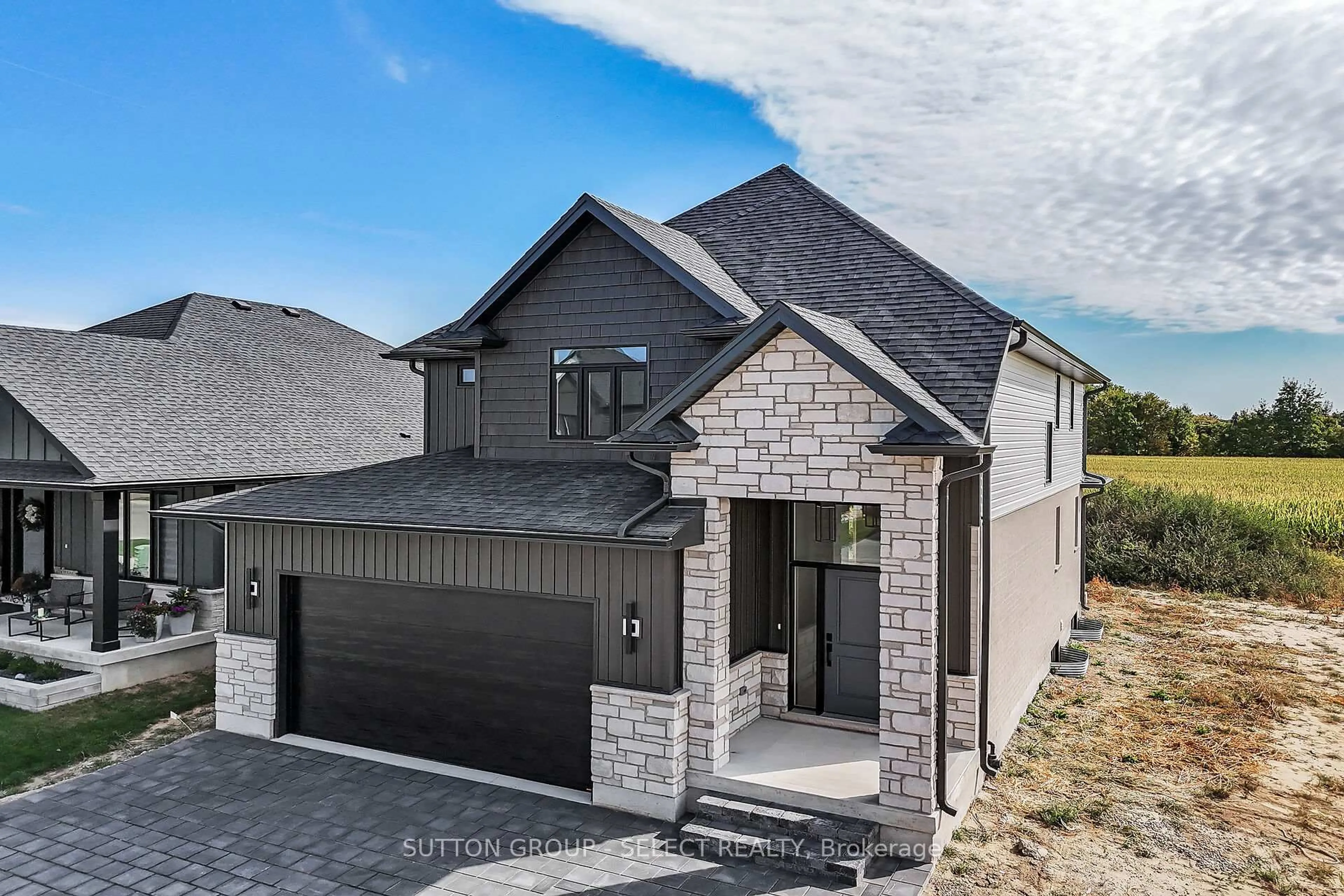 Home with brick exterior material, street for 58 BRISCOE Cres, Strathroy-Caradoc Ontario N7G 0G3