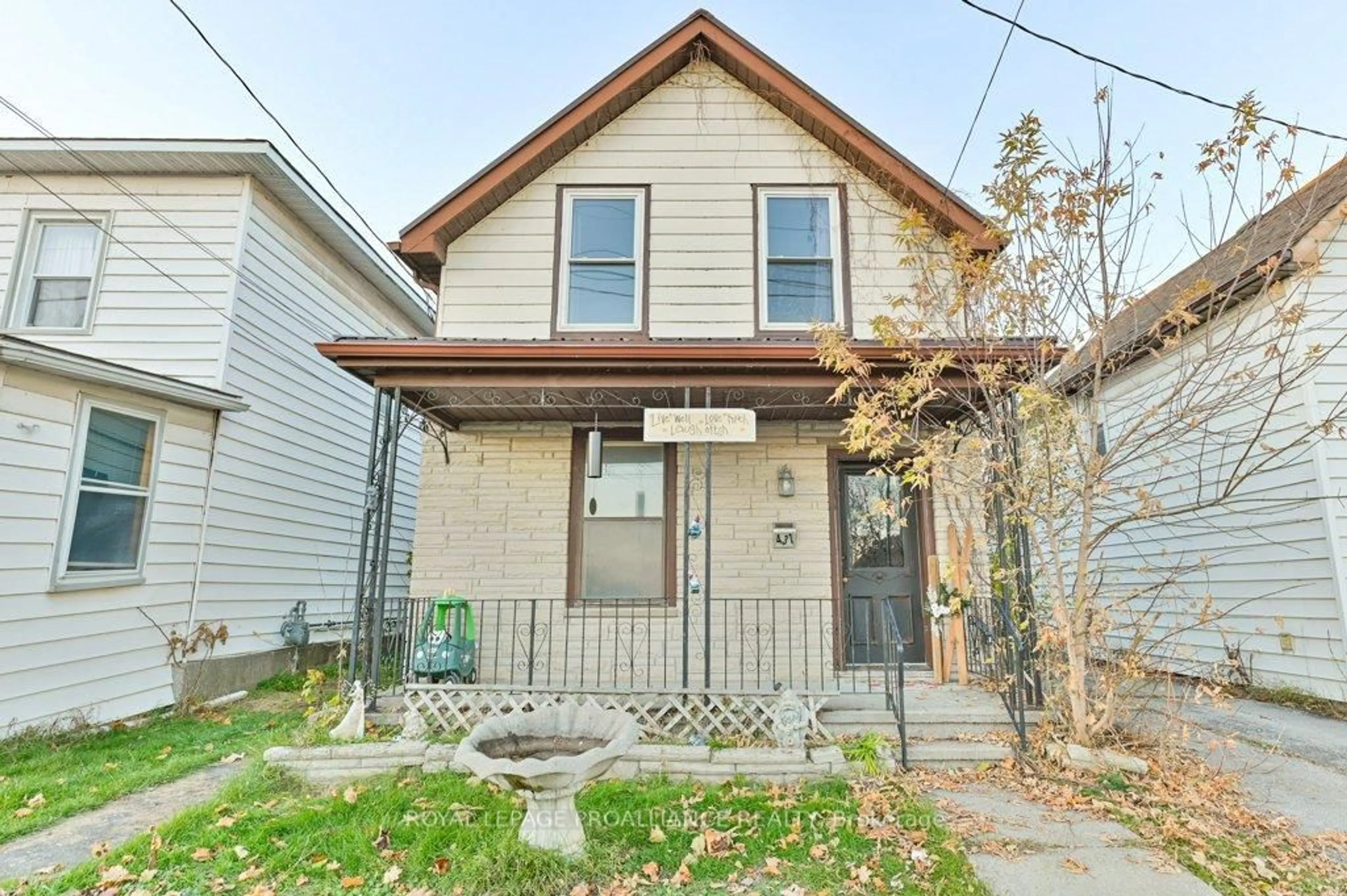 Home with brick exterior material, street for 431 Main St, Deseronto Ontario K0K 1X0