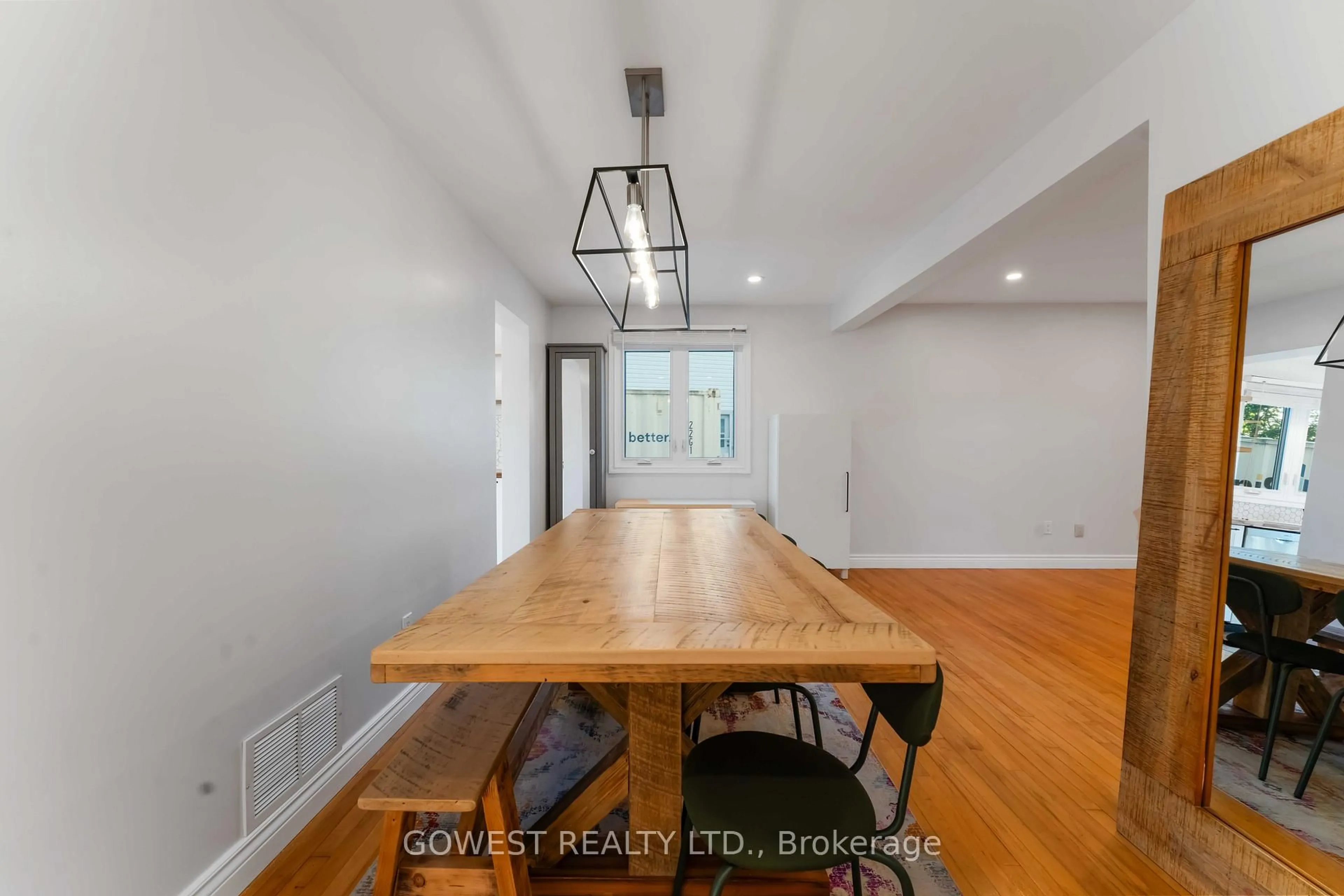 Dining room, unknown for 94 Fieldgate Dr, Ottawa Ontario K2J 1T9