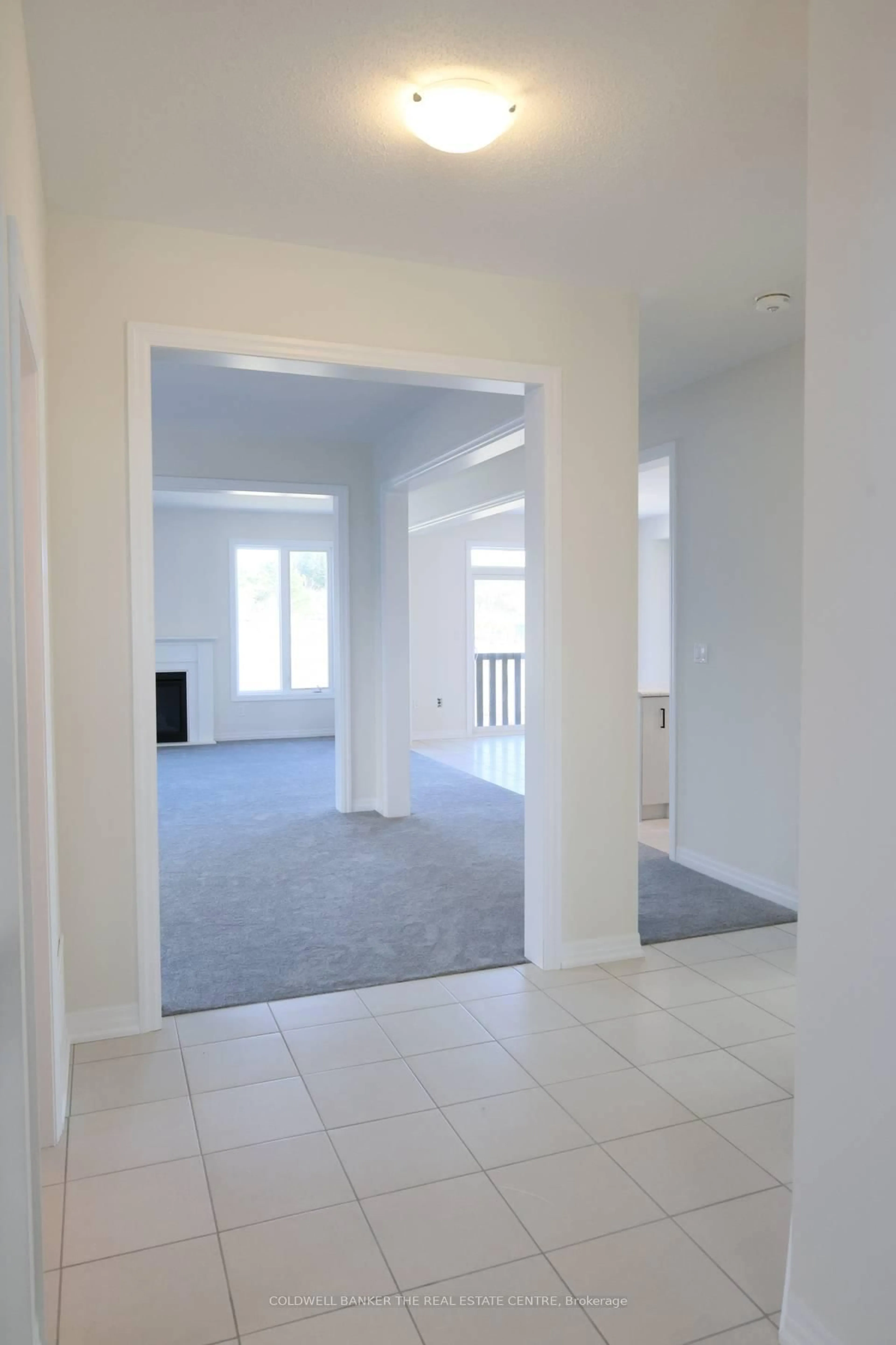 Indoor foyer for 6 Fisher Rd, Kawartha Lakes Ontario K9V 0P9