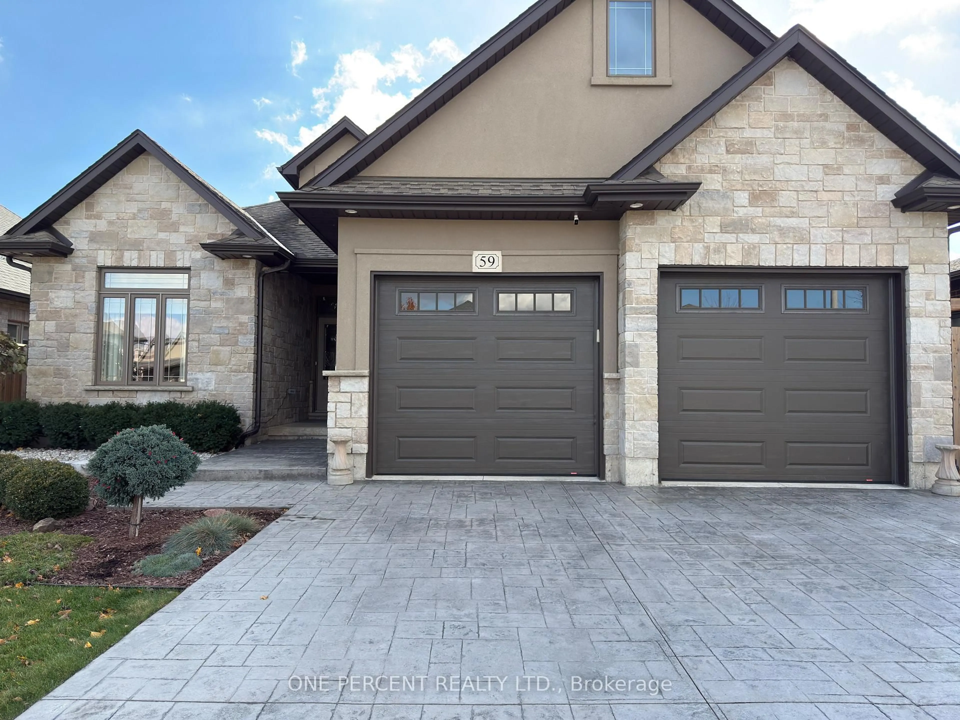 Home with brick exterior material, street for 59 Julia Dr, Welland Ontario L3C 0E7