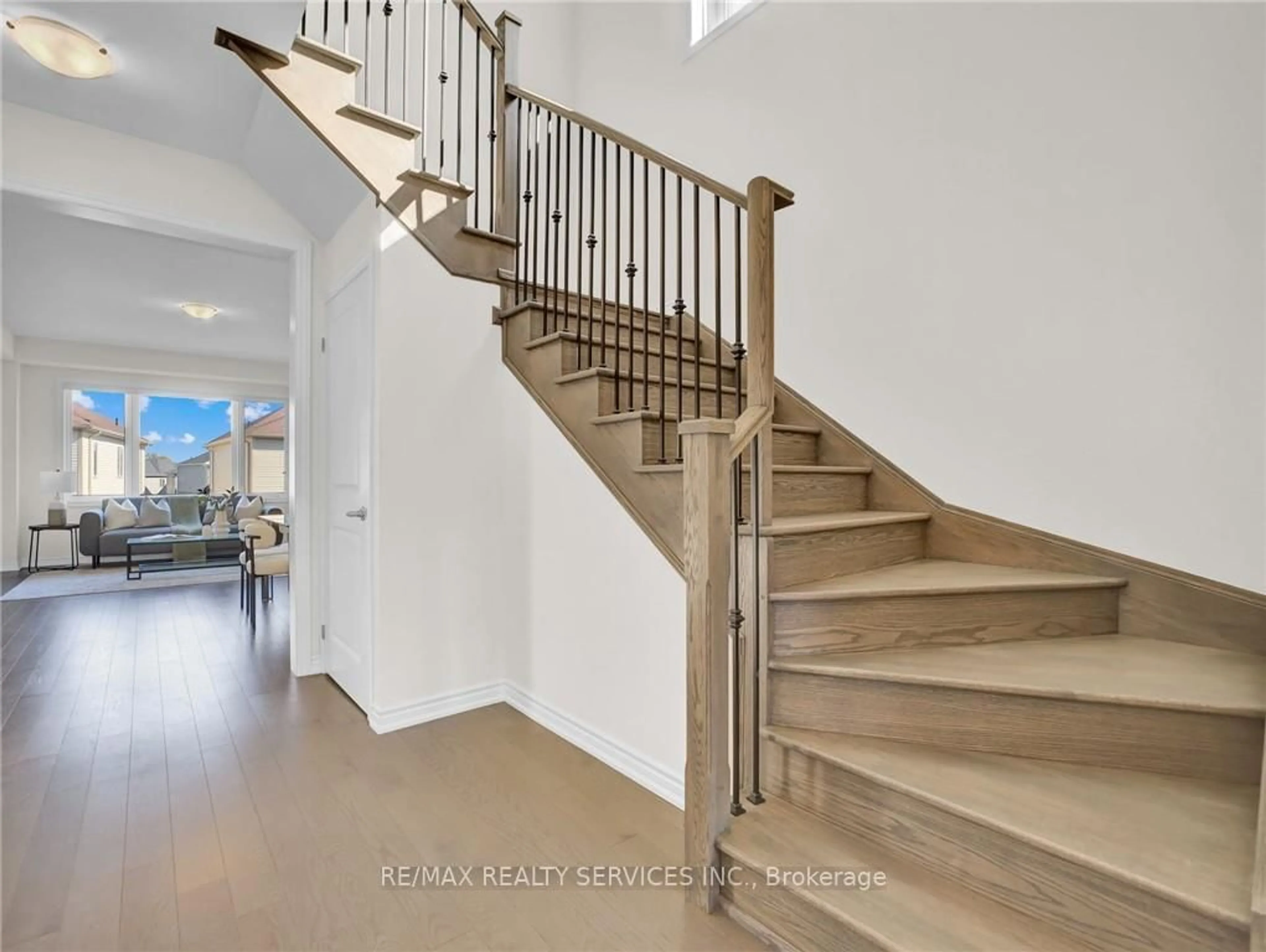 Stairs for 28 Ford St, Brant Ontario N0E 1N0