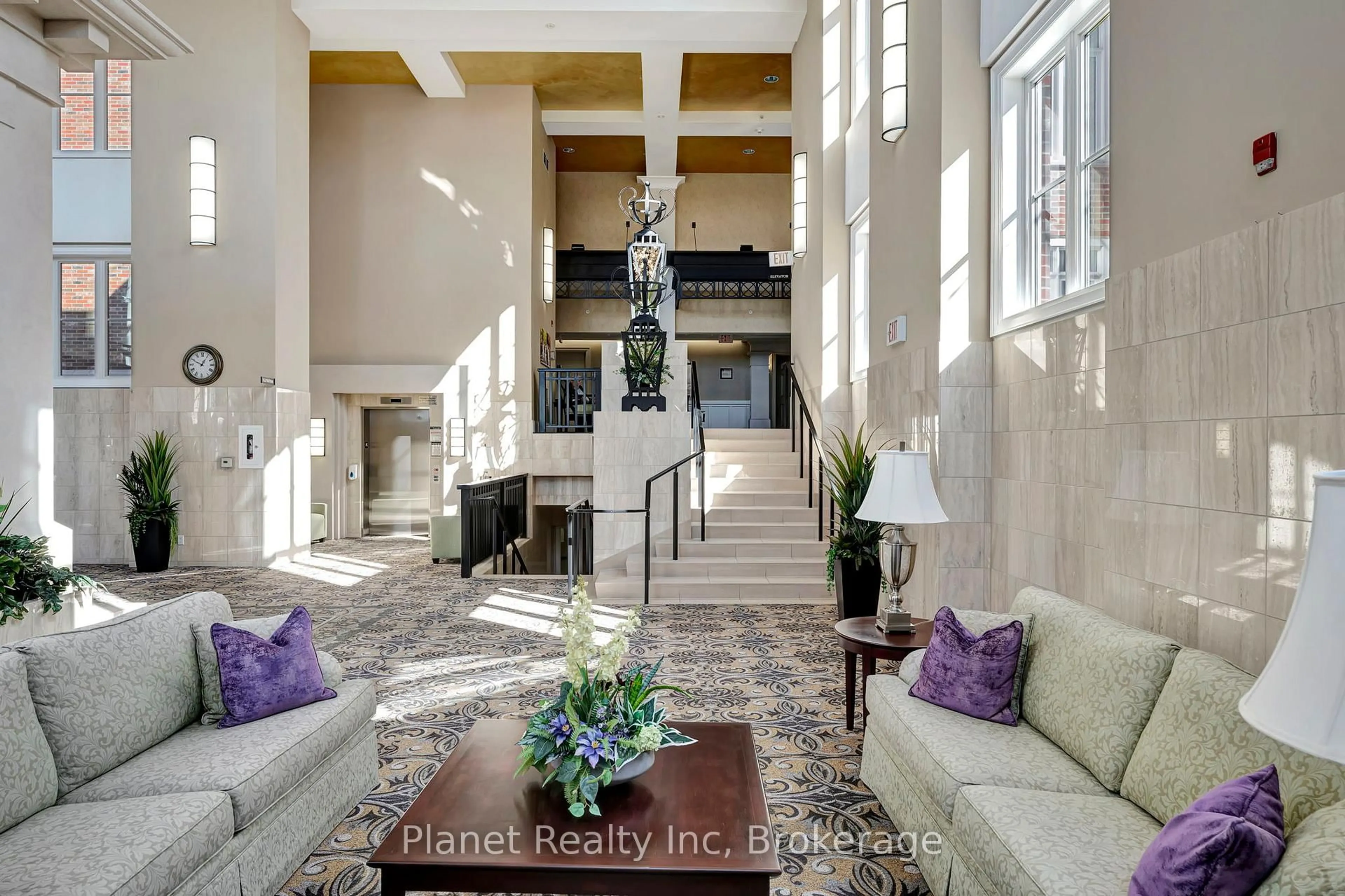 Indoor foyer for 65 Bayberry Dr #301, Guelph Ontario N1G 5K8