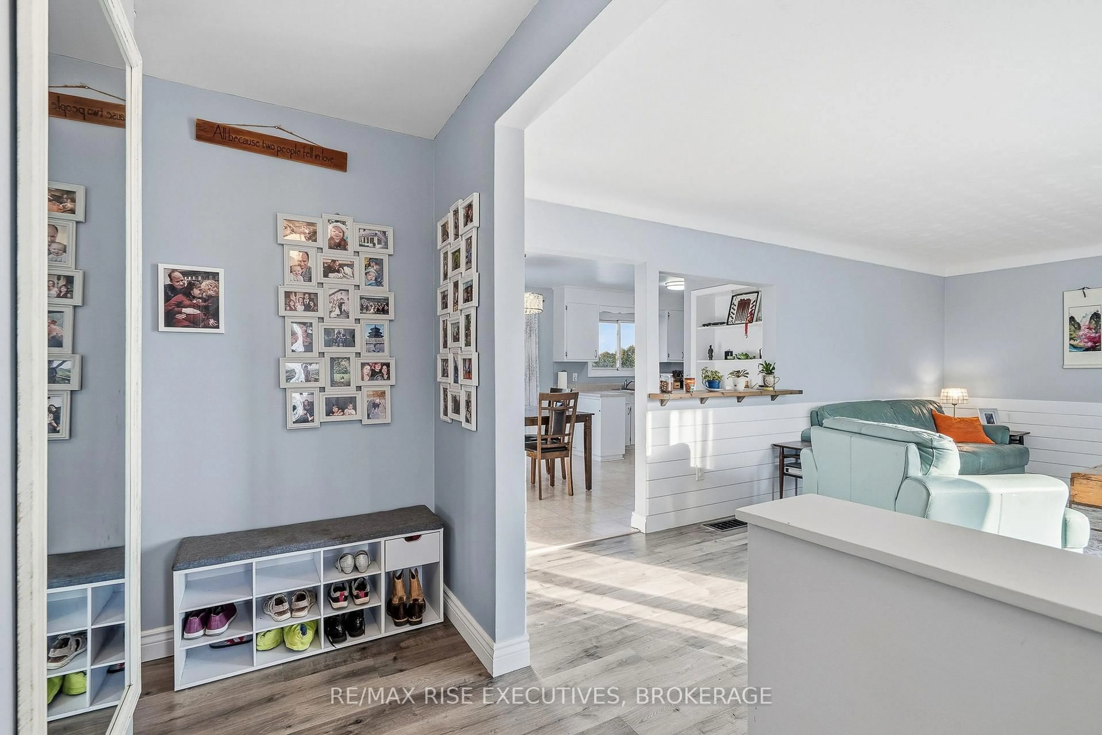 Unknown for 101 Park Cres, Loyalist Ontario K7N 1L7