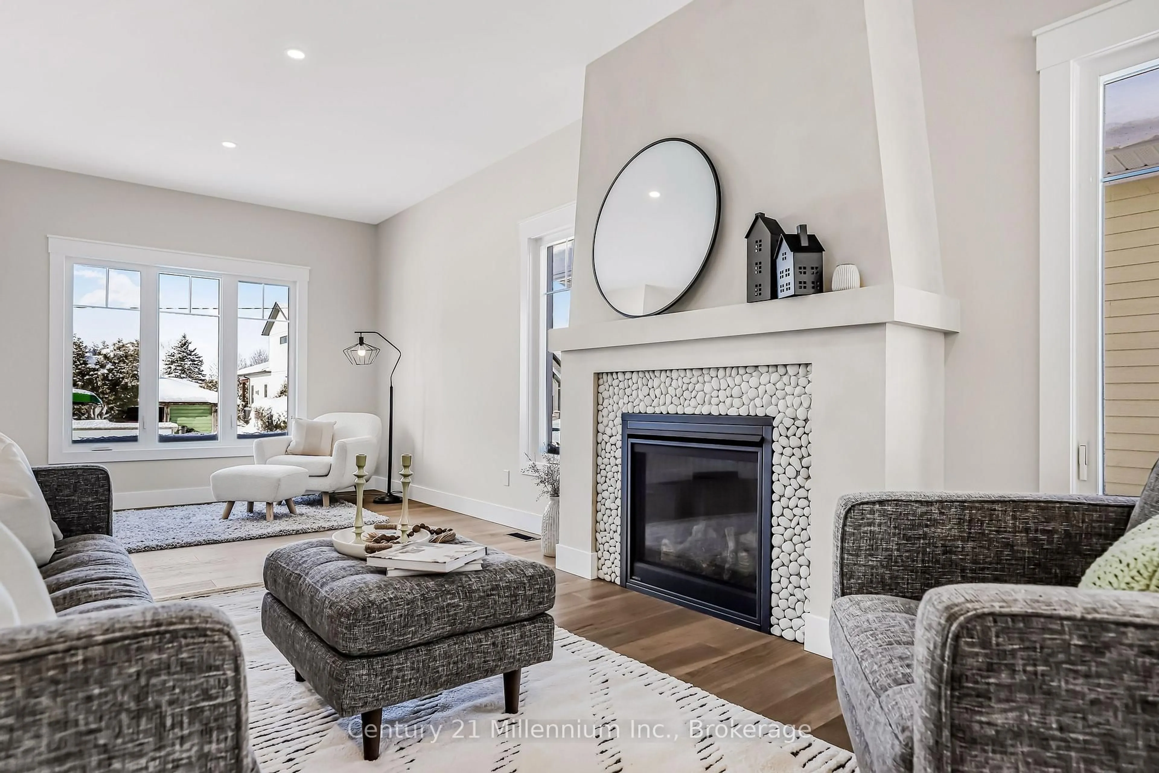 Living room with furniture, ceramic/tile floor for 3 Grenville St, Saugeen Shores Ontario N0H 2L0