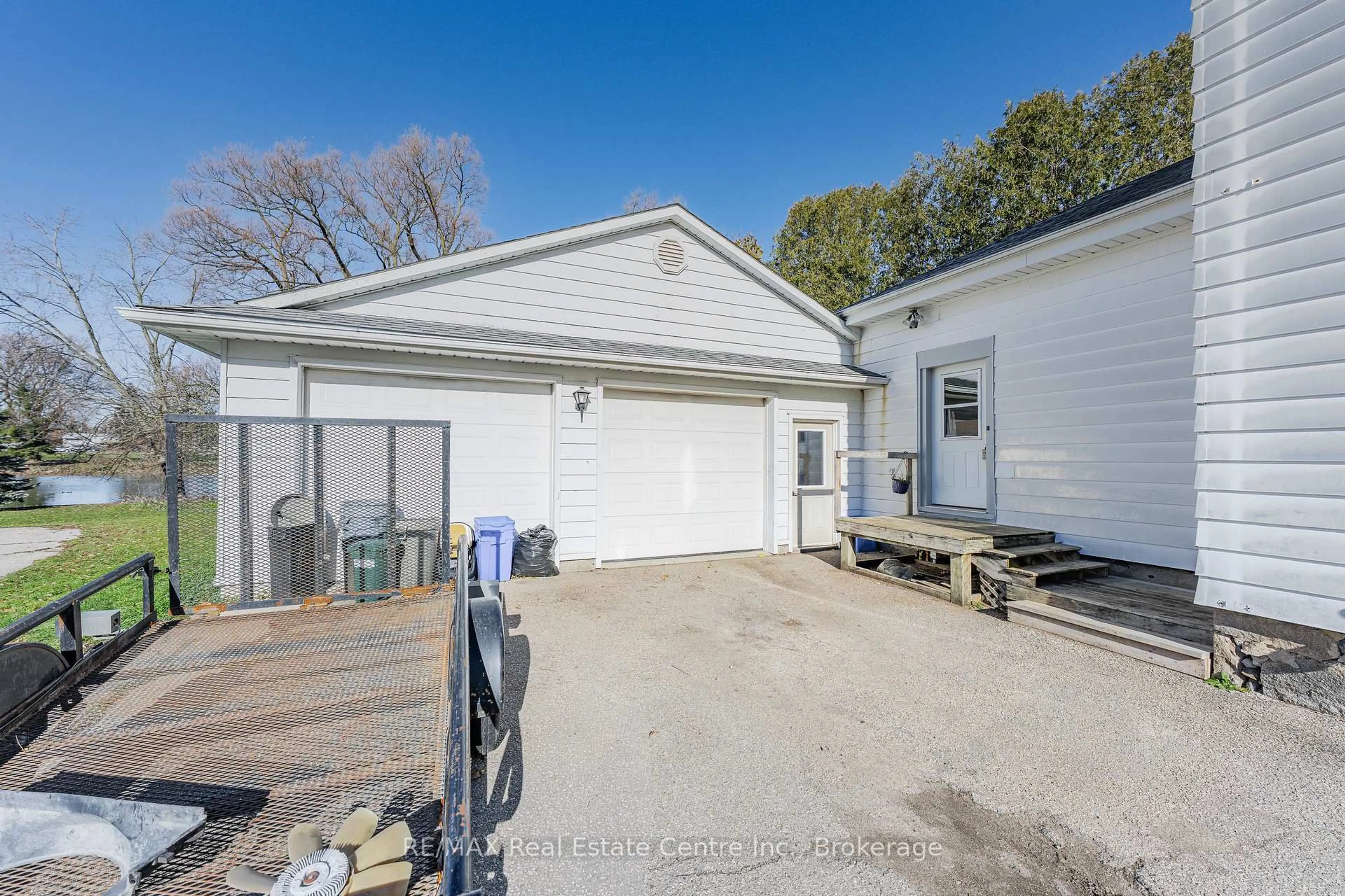 Unknown for 136 Foundry St, Wilmot Ontario N3A 2P7