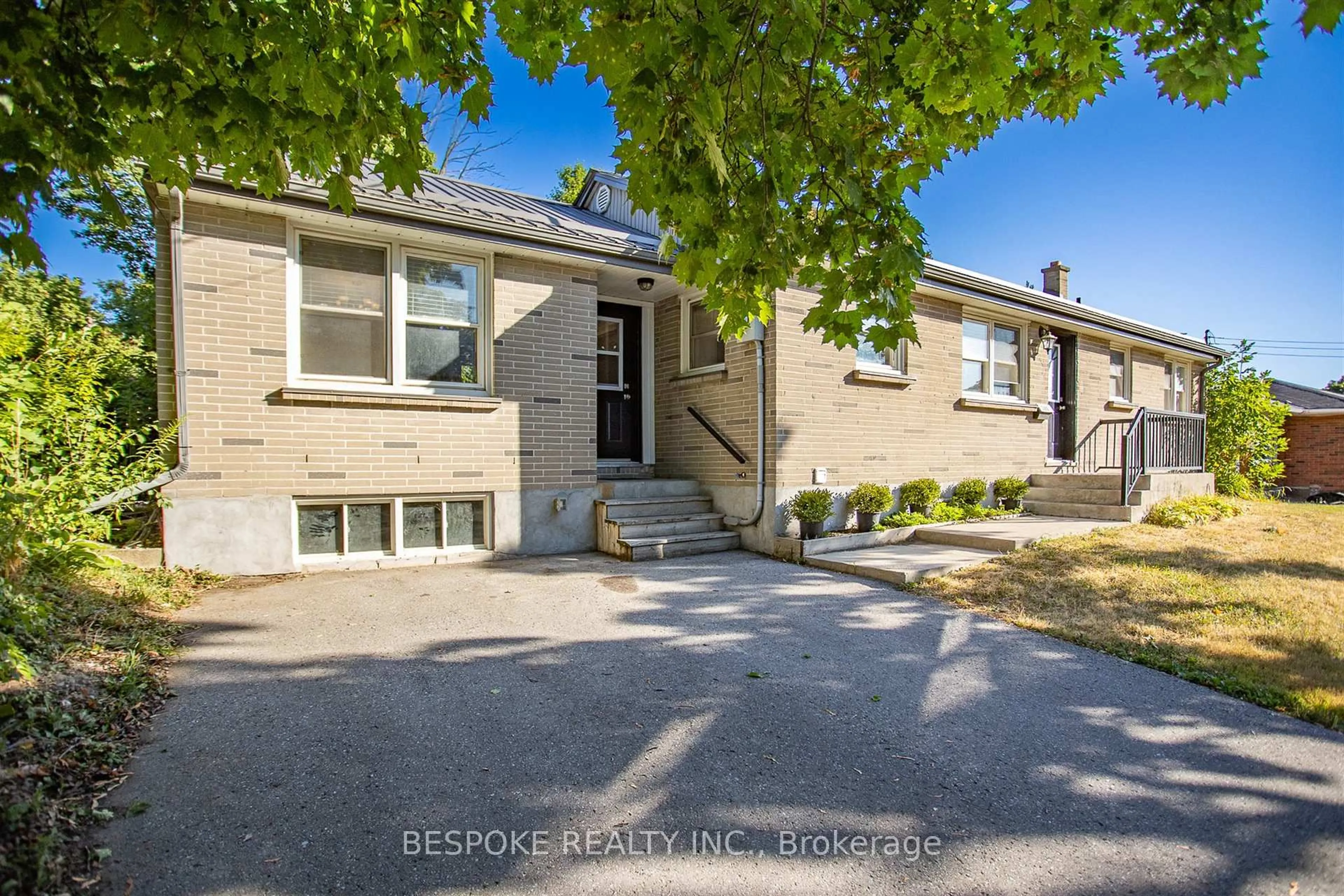 Unknown for 388 Aberdeen Ave, Peterborough Ontario K9H 4X6