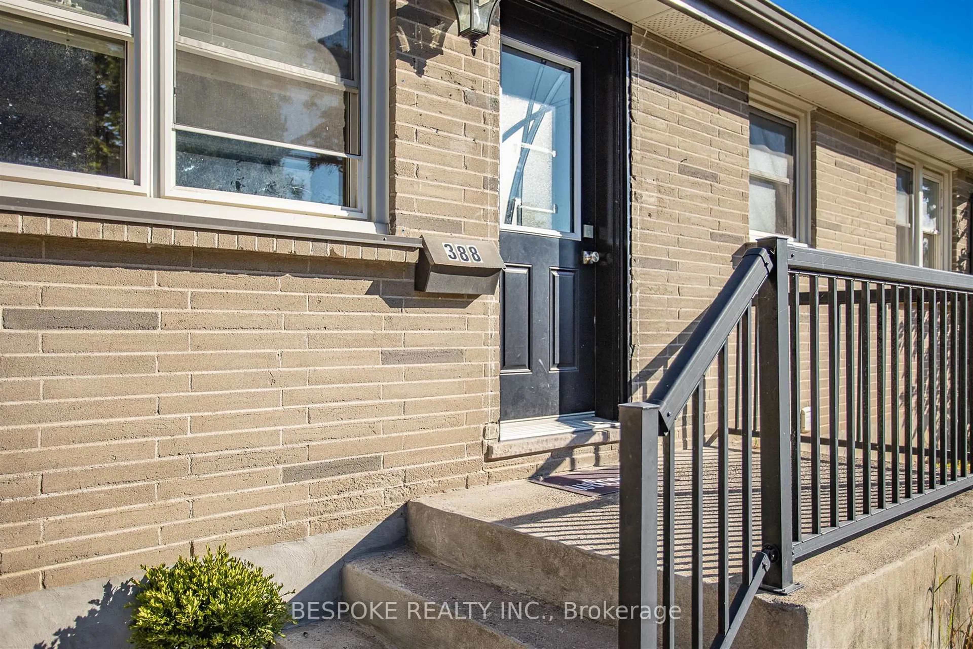 Unknown for 388 Aberdeen Ave, Peterborough Ontario K9H 4X6