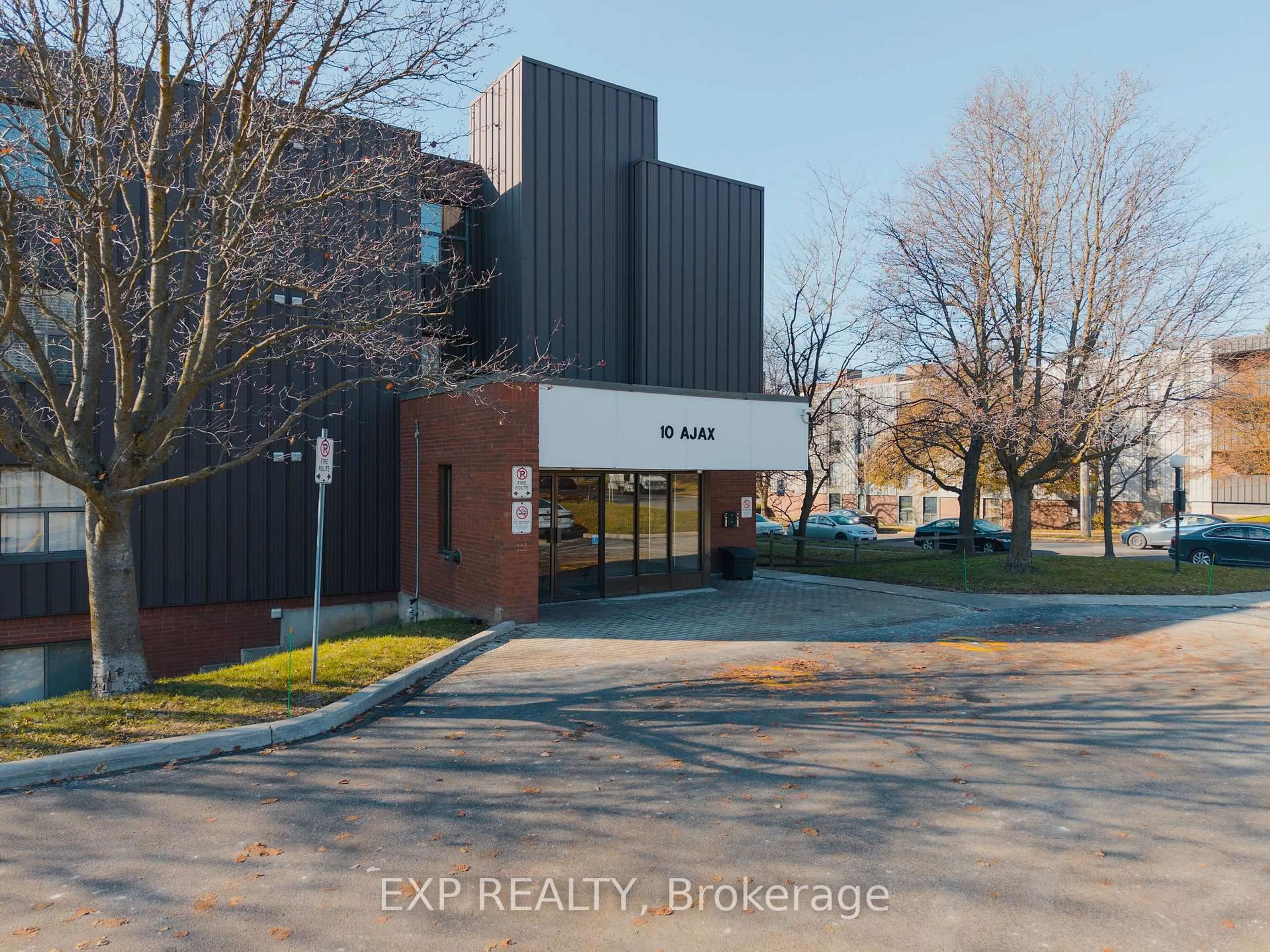 A pic from outside/outdoor area/front of a property/back of a property/a pic from drone, building for 10 Ajax St #103, Guelph Ontario N1H 7N6