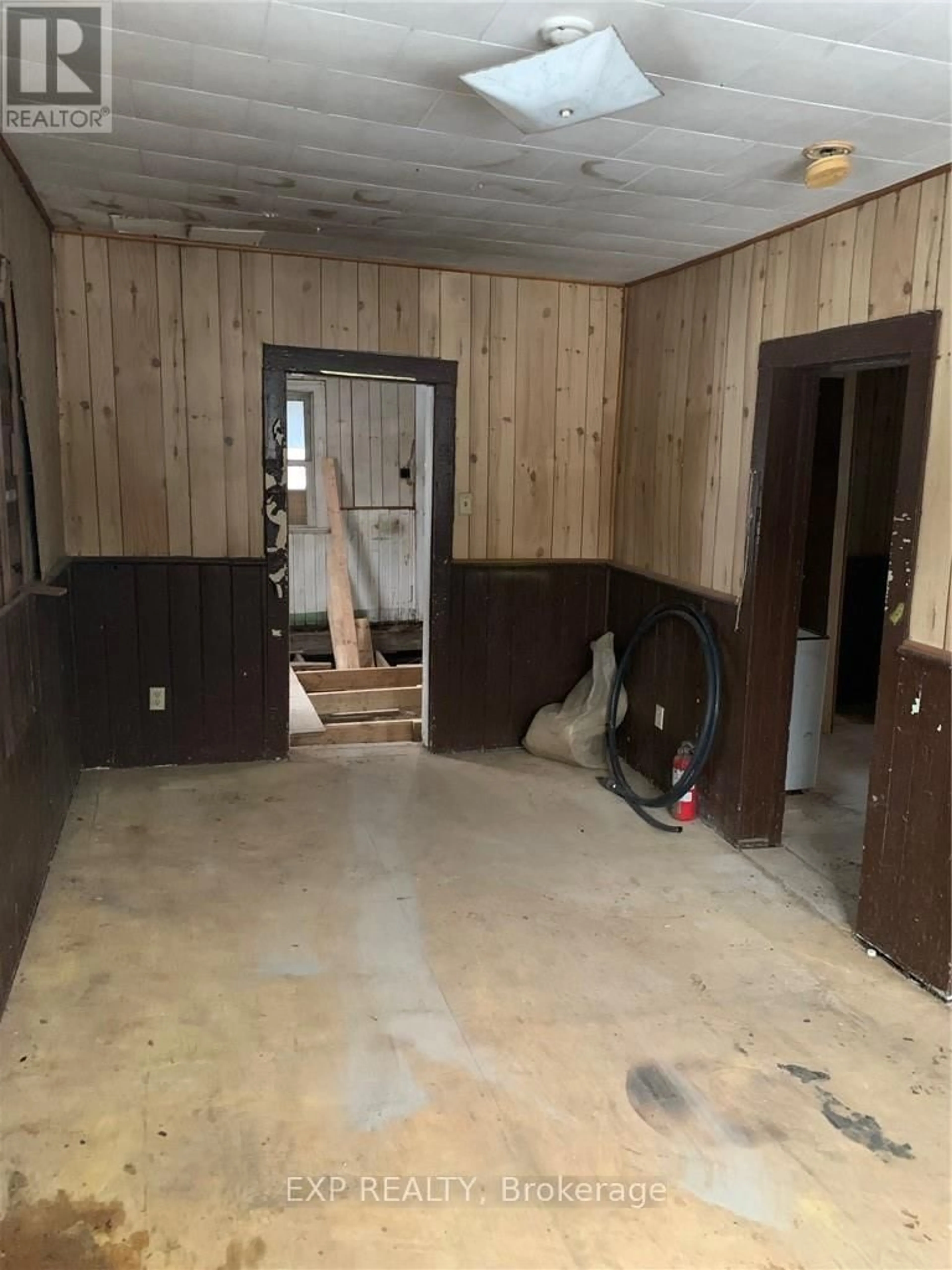 A pic of a room for 1 Doyle St, Spanish Ontario P0P 2A0